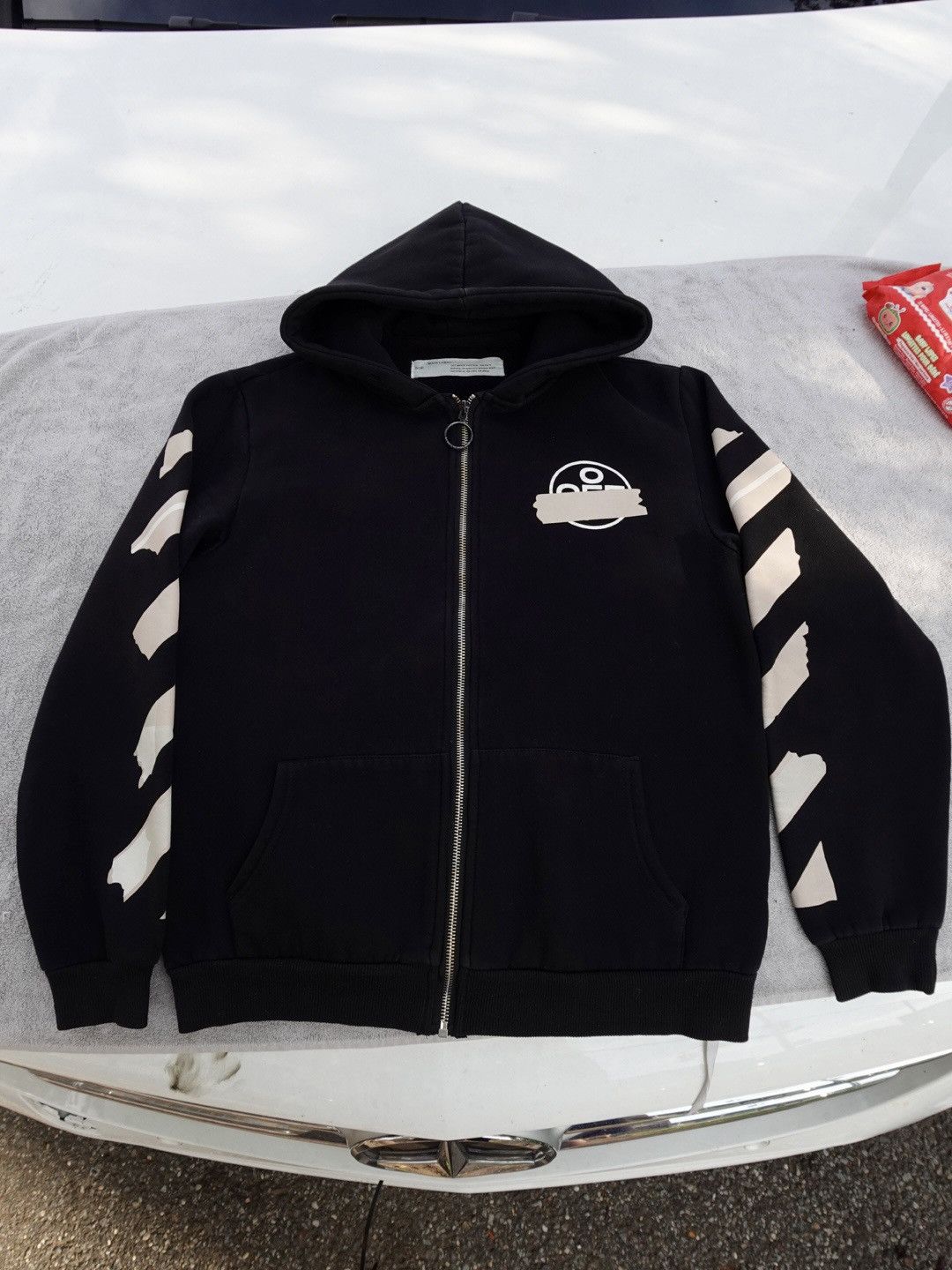 Off-White OFF-WHITE Gold Tape Arrow Zip Hoodie ⚫️✨ Size US M / EU 48-50 / 2 - 11 Thumbnail