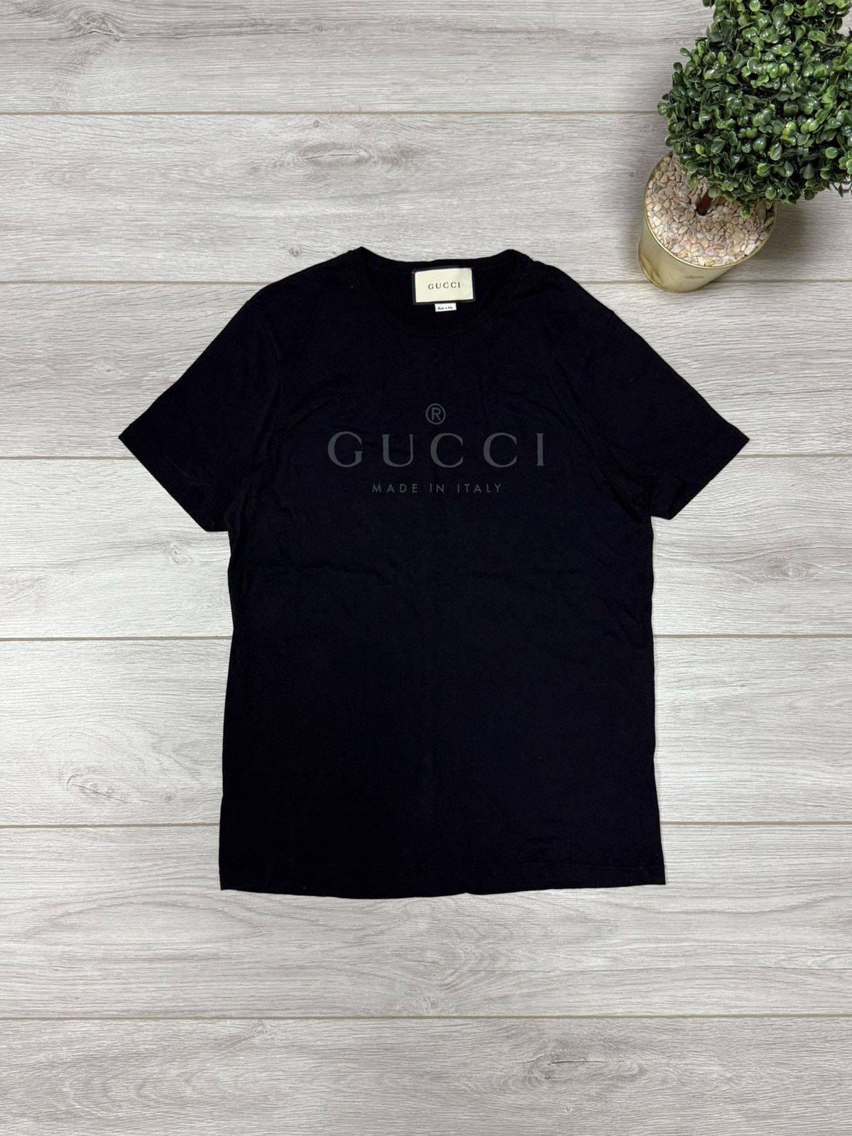 Gucci Gucci Italy spell out letters big logo tee shirt Size US M / EU 48-50 / 2 - 1 Thumbnail
