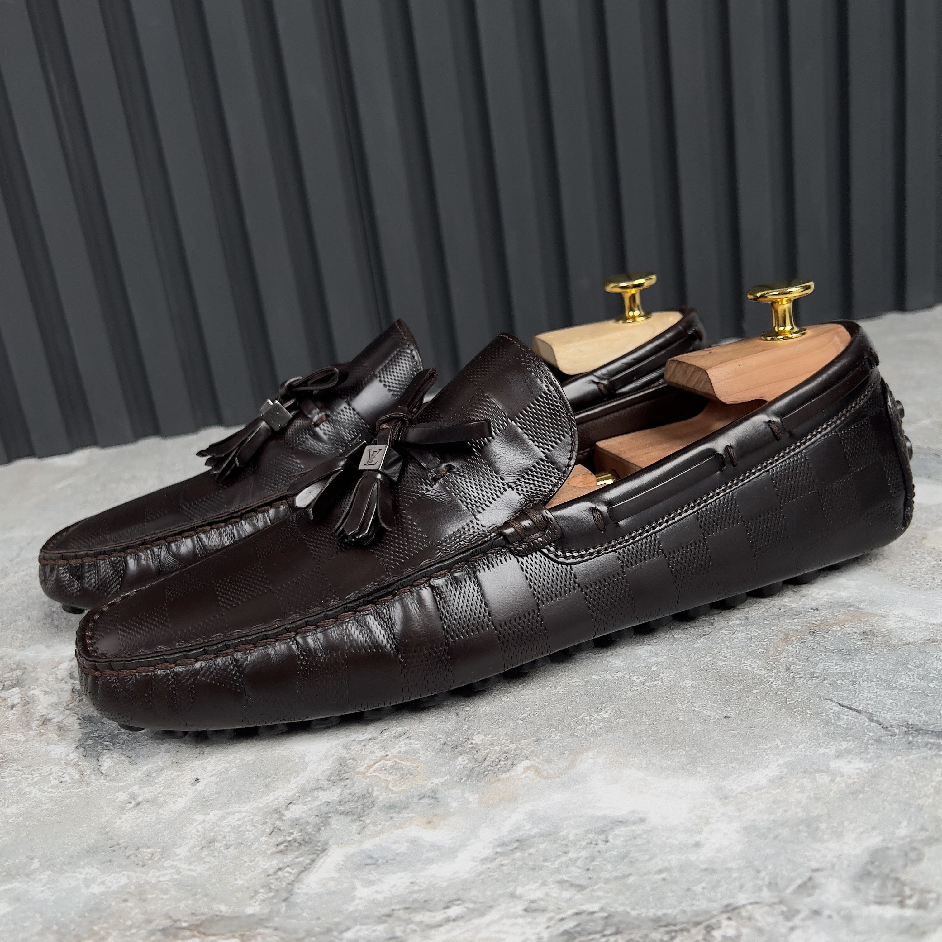 Louis Vuitton Damier Tasseled Driving Moccasin Leather Shoes in Brown, Men's (Size 9)