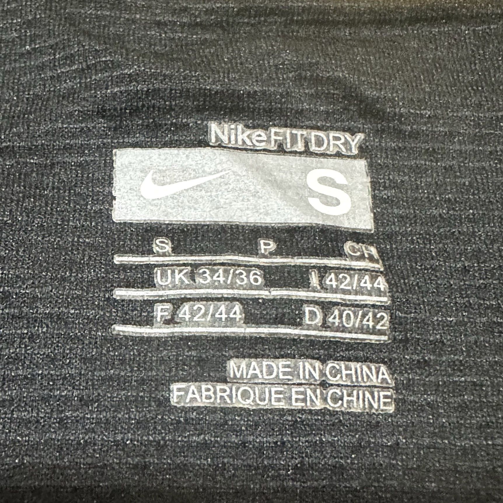 Nike VINTAGE Nike T Shirt Mens Small Black NWOT Logo Livestrong Y2K Deadstock Nike Air Dri-Fit Regular Short Sleeve Crew Neck Shirt Men Size US S / EU 44-46 / 1 - 5 Thumbnail