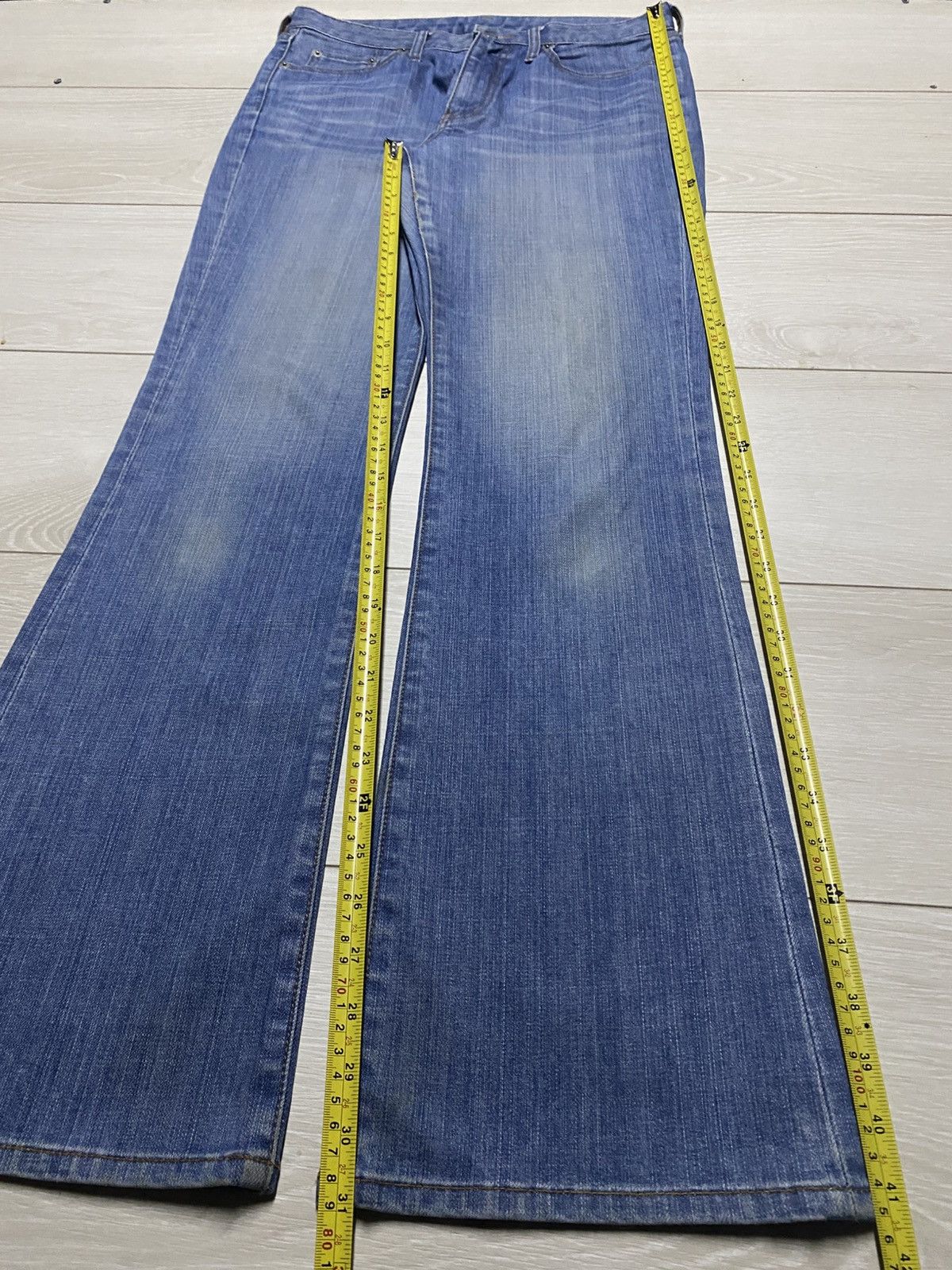Japanese Brand Vintage Japanese Brand Uniqlo Light Wash Flare Bootcut Jeans Size US 30 / EU 46 - 10 Thumbnail