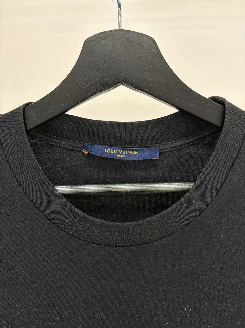 Louis Vuitton Louis Vuitton Black and White Gradient Tshirt-2506 Size US M / EU 48-50 / 2 - 4 Thumbnail