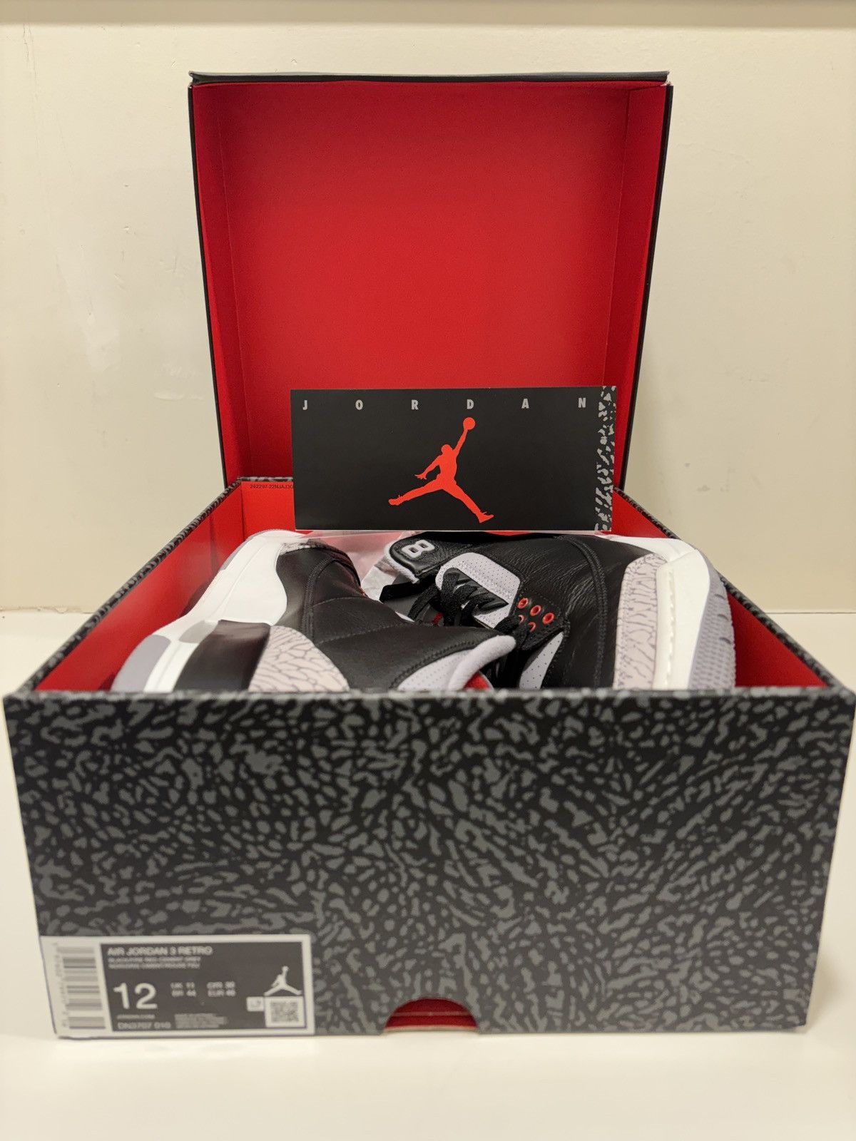 Jordan Brand Jordan 3 Retro OG Black Cement (2024) Size US 12 / EU 45 - 12 Thumbnail