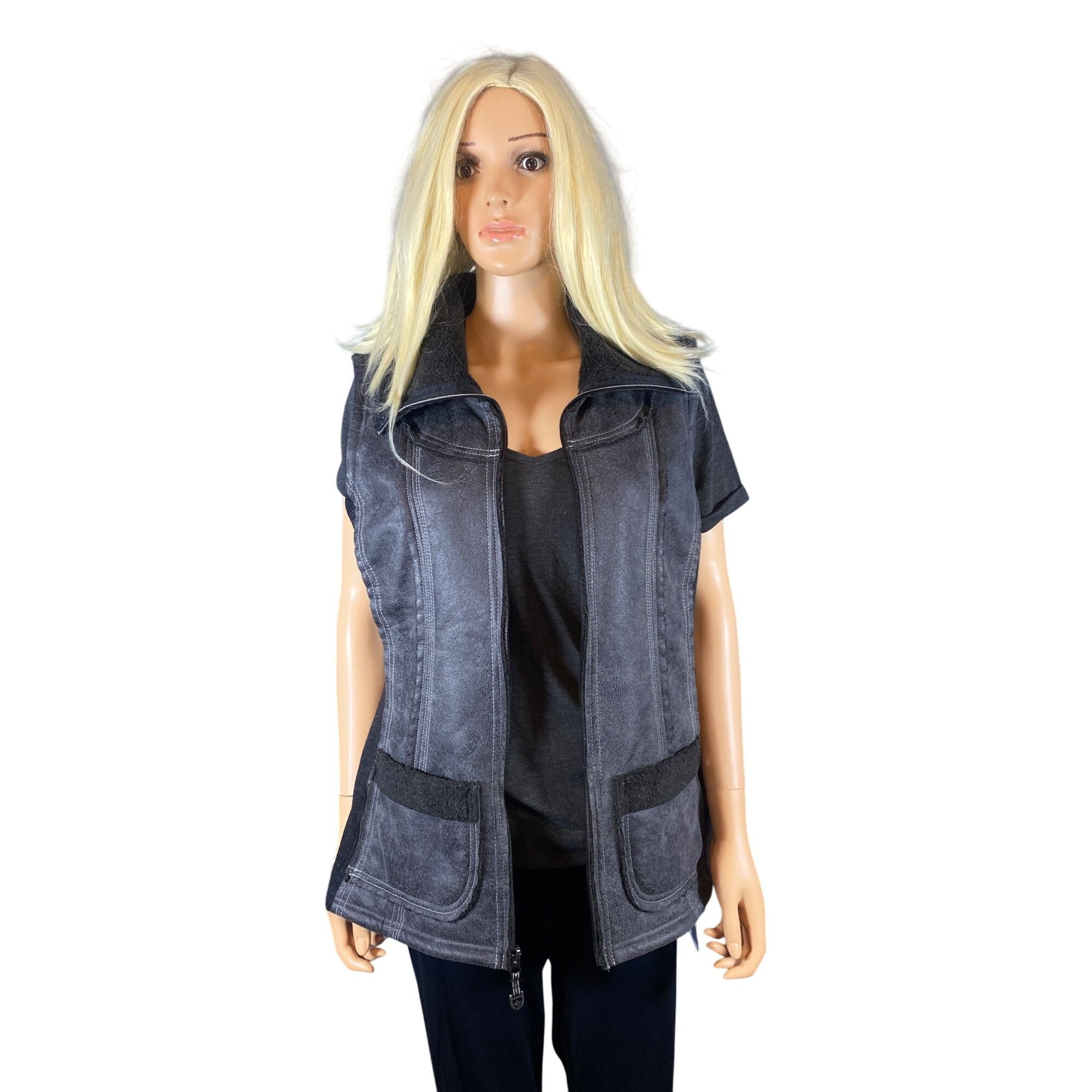Kuhl NWT KUHL Women's Medium Raven Gray Black Dani Sherpa Vest It Size M / US 6-8 / IT 42-44 - 7 Thumbnail
