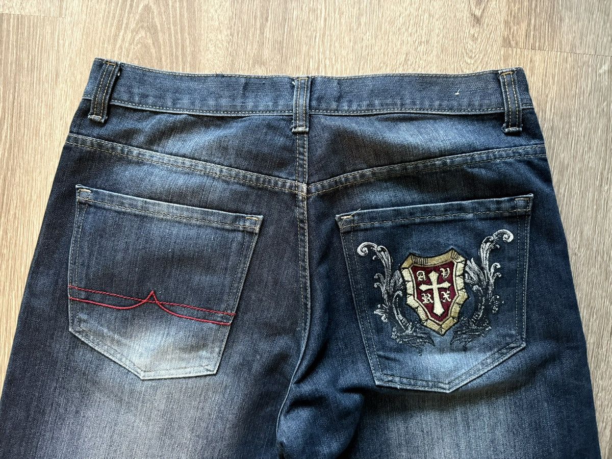 Avirex Avirex Jeans Y2K Vintage Embroidered Cross Baggy Size 34/32 Size US 34 / EU 50 - 3 Thumbnail