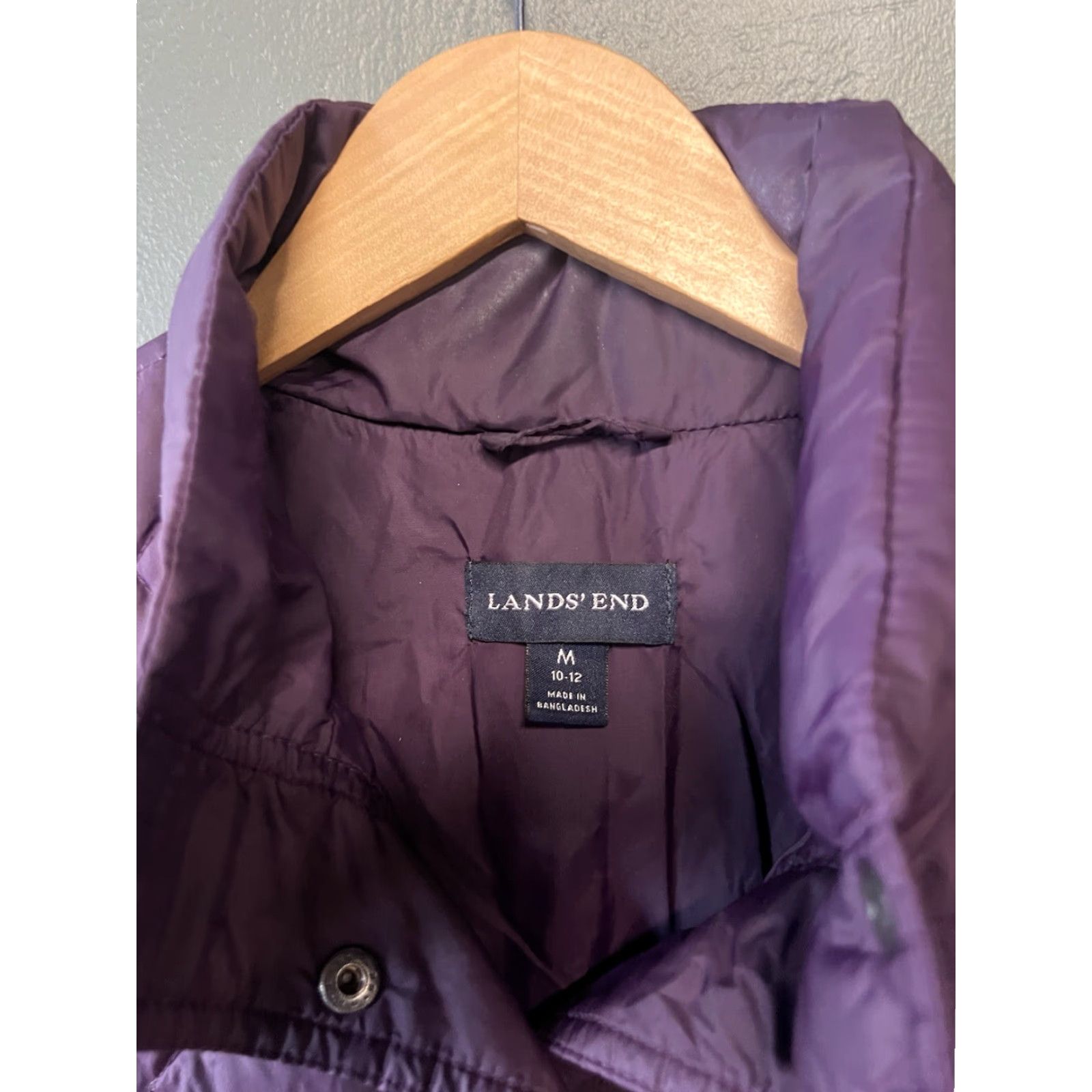 Lands' End Lands' End Womens Purple Sleeveless Quilted Puffer Vest Size Medium Outdoor Jacket Coat Vest Quilted Puffer Outdoor Womens M Purple Lands' End Size M / US 6-8 / IT 42-44 - 3 Thumbnail