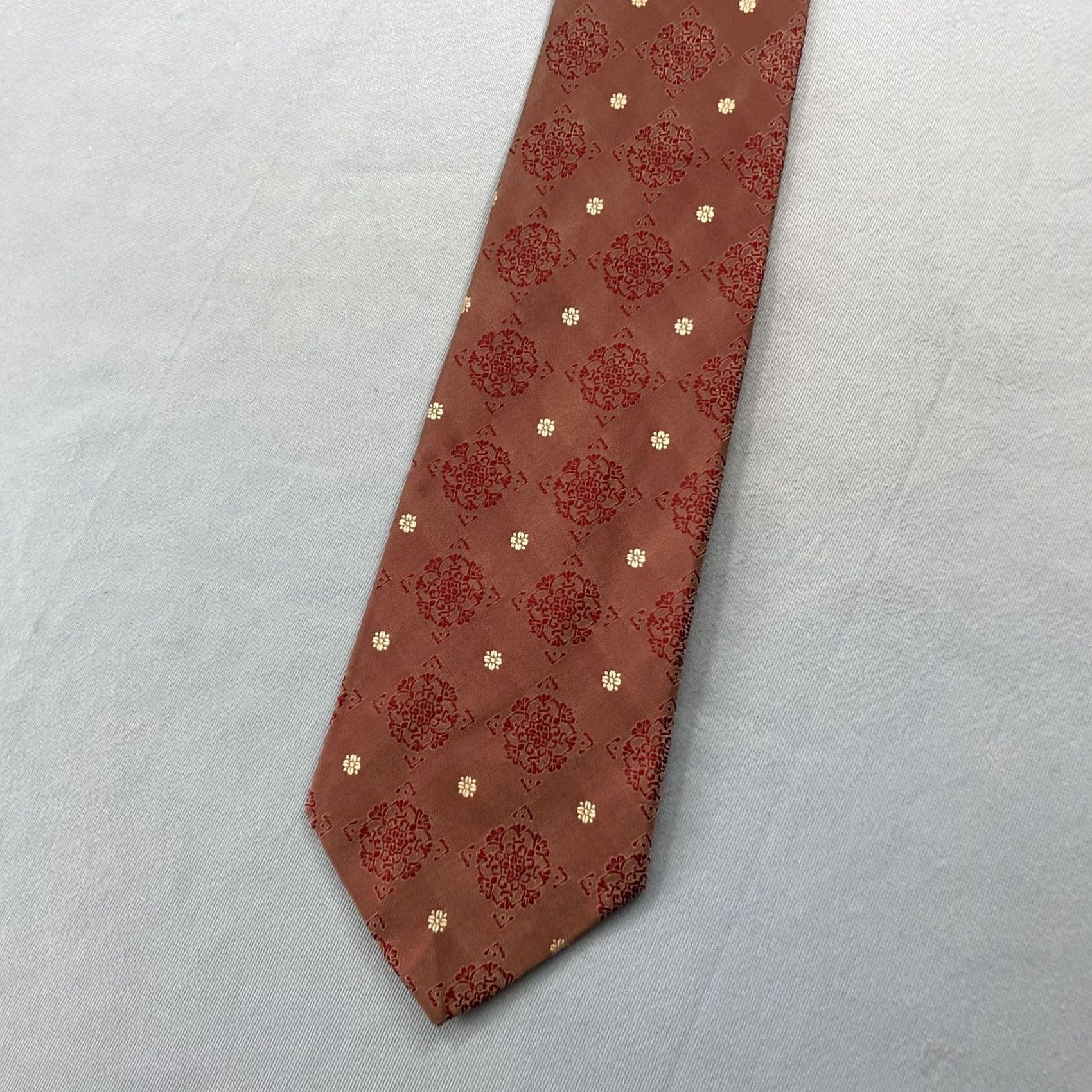 Kenneth Cole VINTAGE Kenneth Cole NY Silk Tie Geometric Deco Dot Rose Red Pink 4x56 Capsule Wide Necktie Men Size ONE SIZE - 3 Thumbnail
