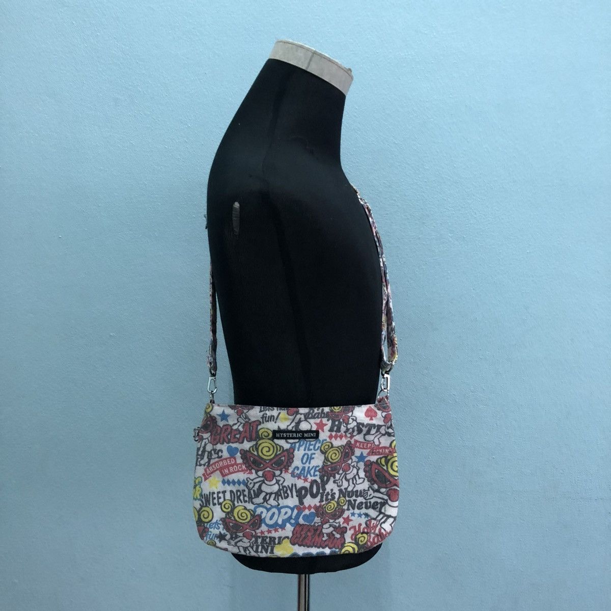 Hysteric Glamour ‼️YES‼️ HYSTERIC MINI FULL PRINT CROSSBODY SLING BAG Size ONE SIZE - 8 Thumbnail
