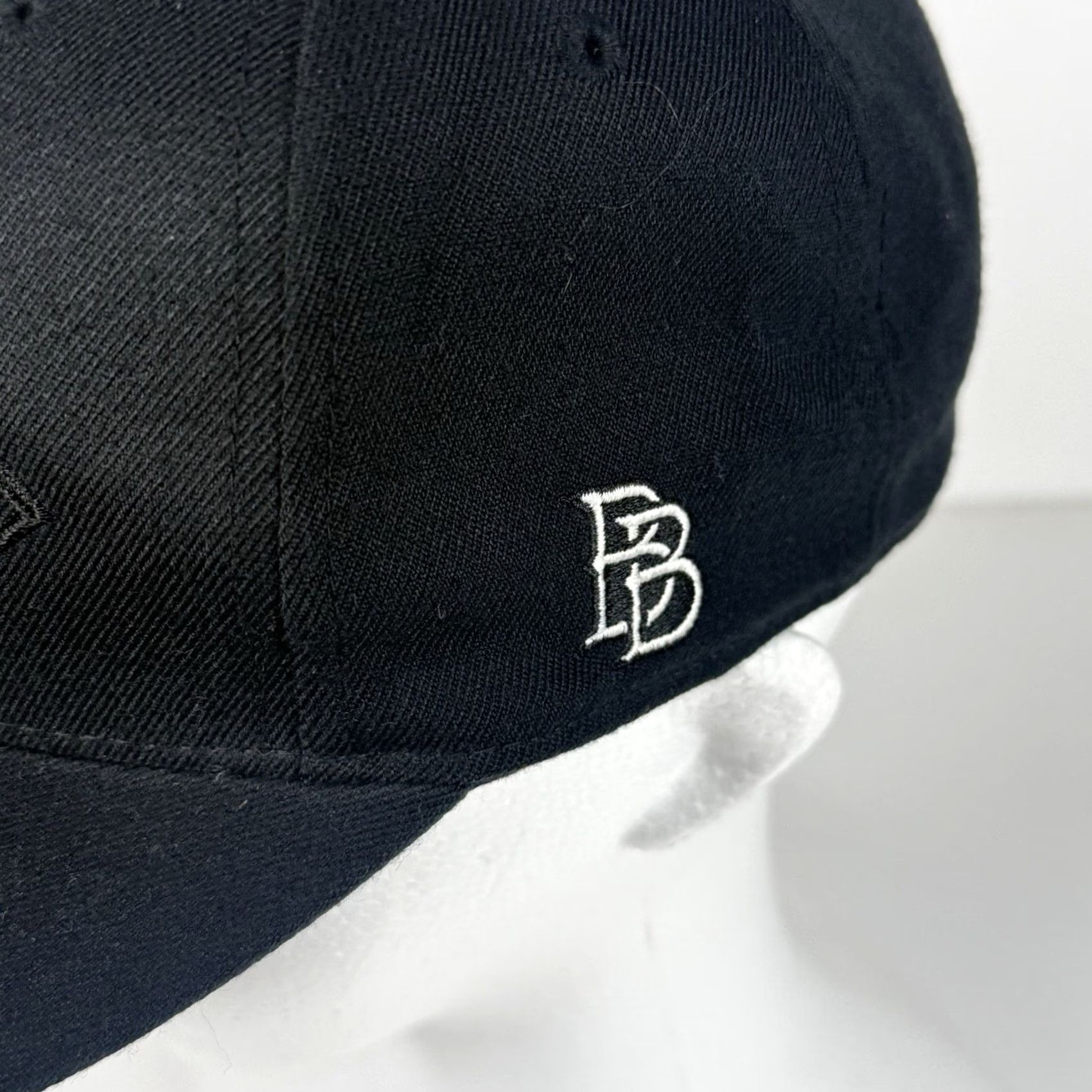 Vintage VINTAGE Billabong Flexfit 210 Hat 6 1/2 Black Baseball Cap Men Adults 6 1/2- 67/8 Surf Skate Size ONE SIZE - 3 Thumbnail