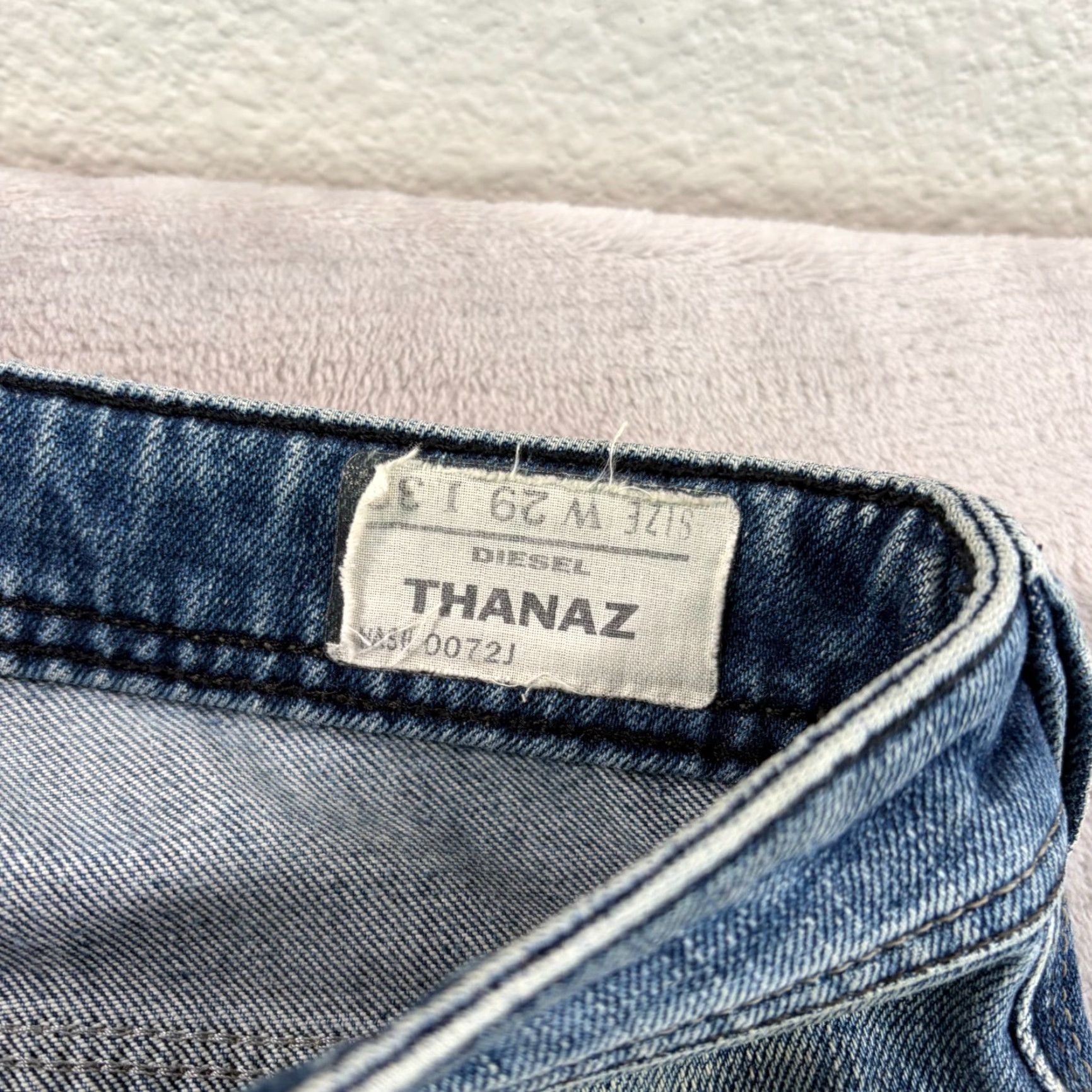 Diesel Diesel Thanaz Jeans in Blue Wash 0072J Men 31x34 Embroidered Pockets Size US 29 - 3 Thumbnail
