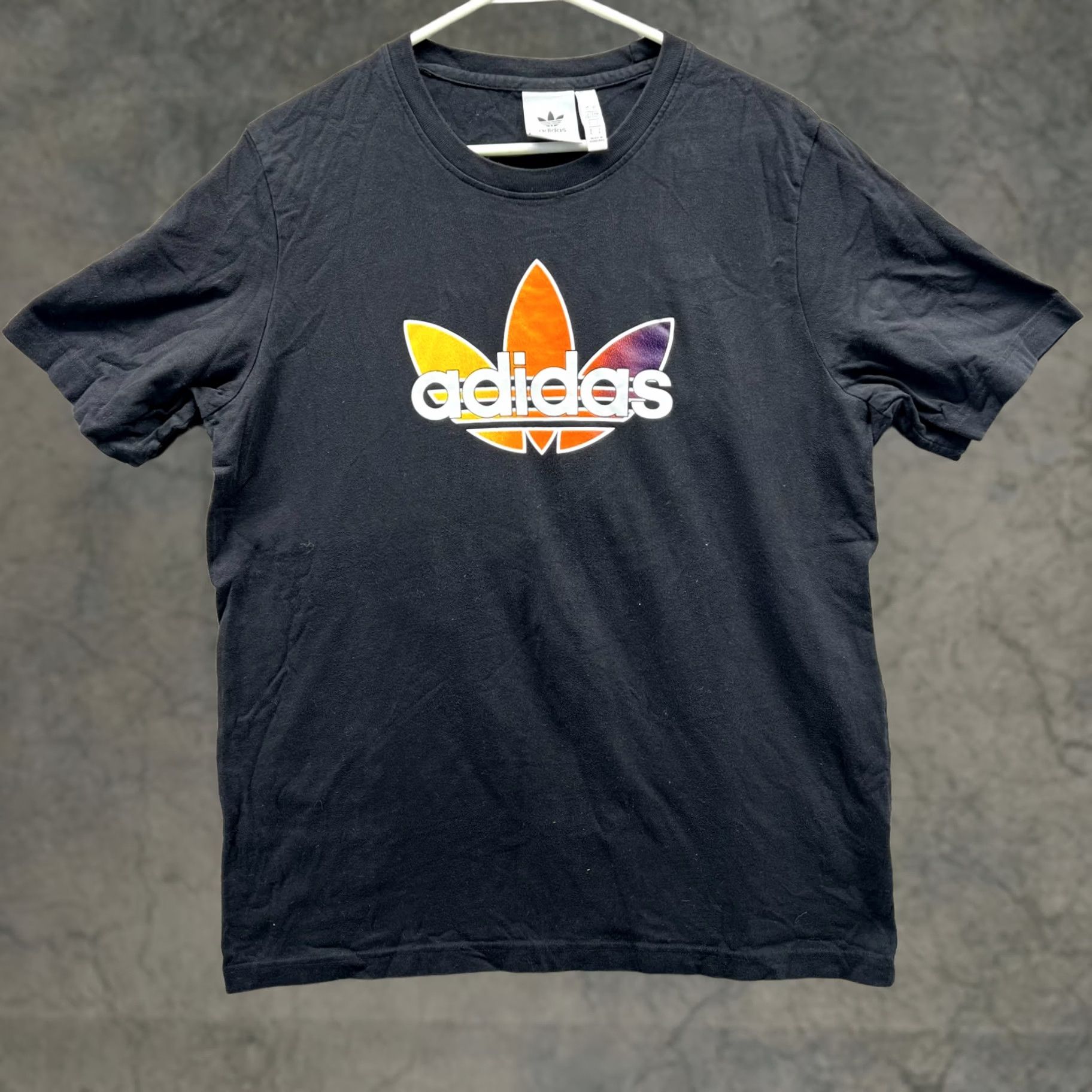 Adidas Adidas Shirt Mens Large Black Crewneck Big Trefoil Logo Cotton Casual Tee Size US L / EU 52-54 / 3 - 1 Thumbnail