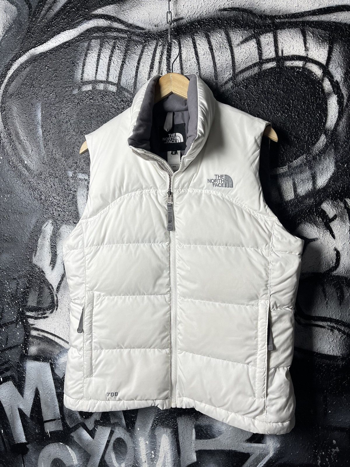 The North Face The North Face 700 Vintage White Goose Down Vest WMNS Size M Size M / US 6-8 / IT 42-44 - 1 Thumbnail