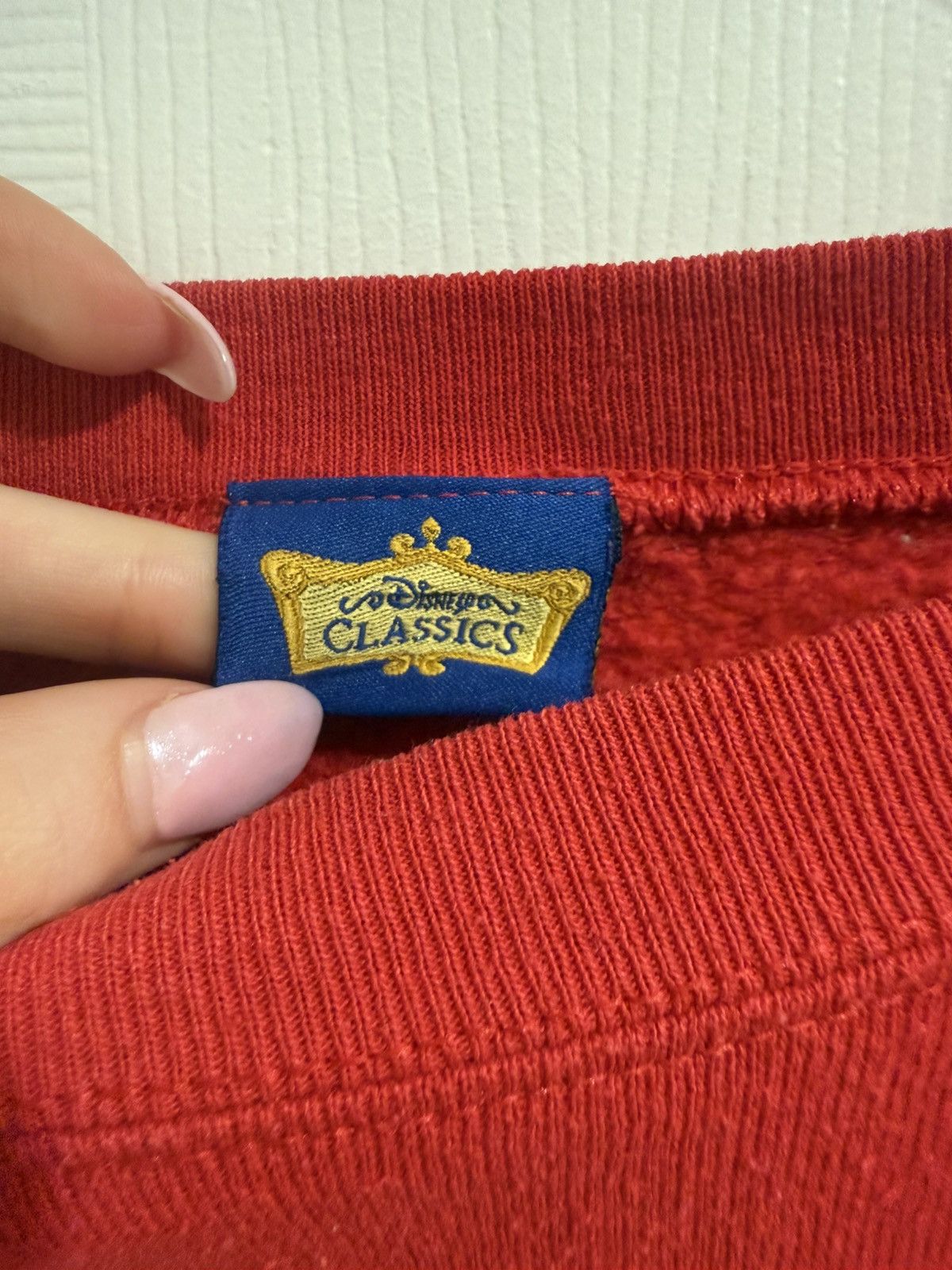 Disney Disney Snow White Happy Crewneck Size US M / EU 48-50 / 2 - 4 Thumbnail