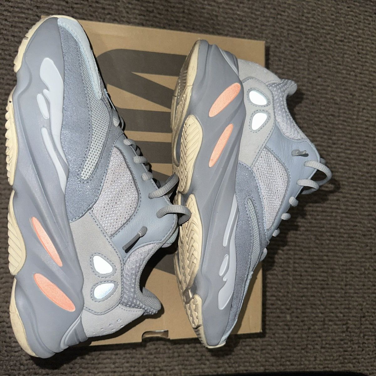 Adidas adidas Yeezy Boost 700 Inertia Size US 7 / EU 40 - 2 Thumbnail