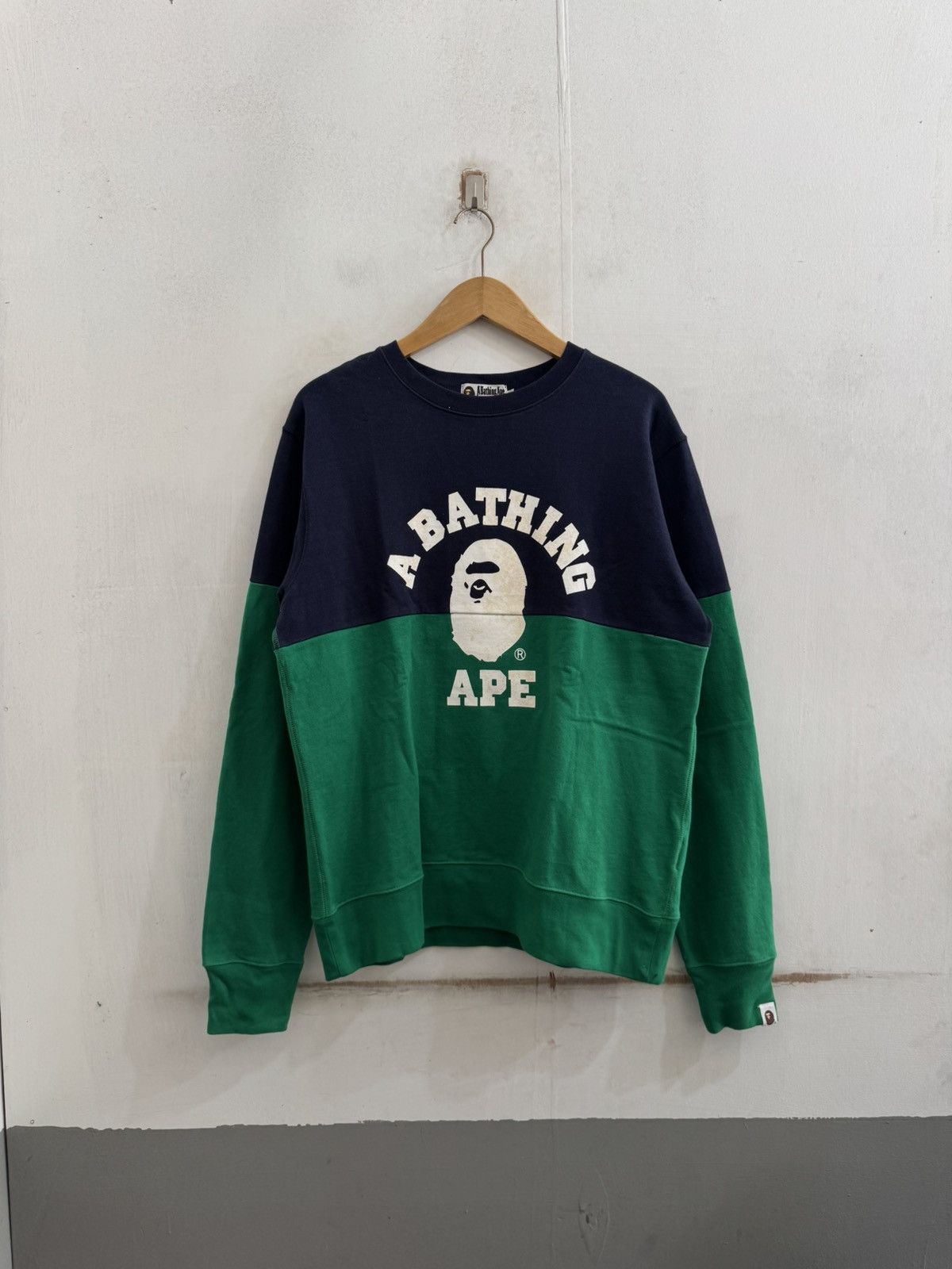 Bape College Crewneck Size US XL / EU 56 / 4 - 1 Thumbnail
