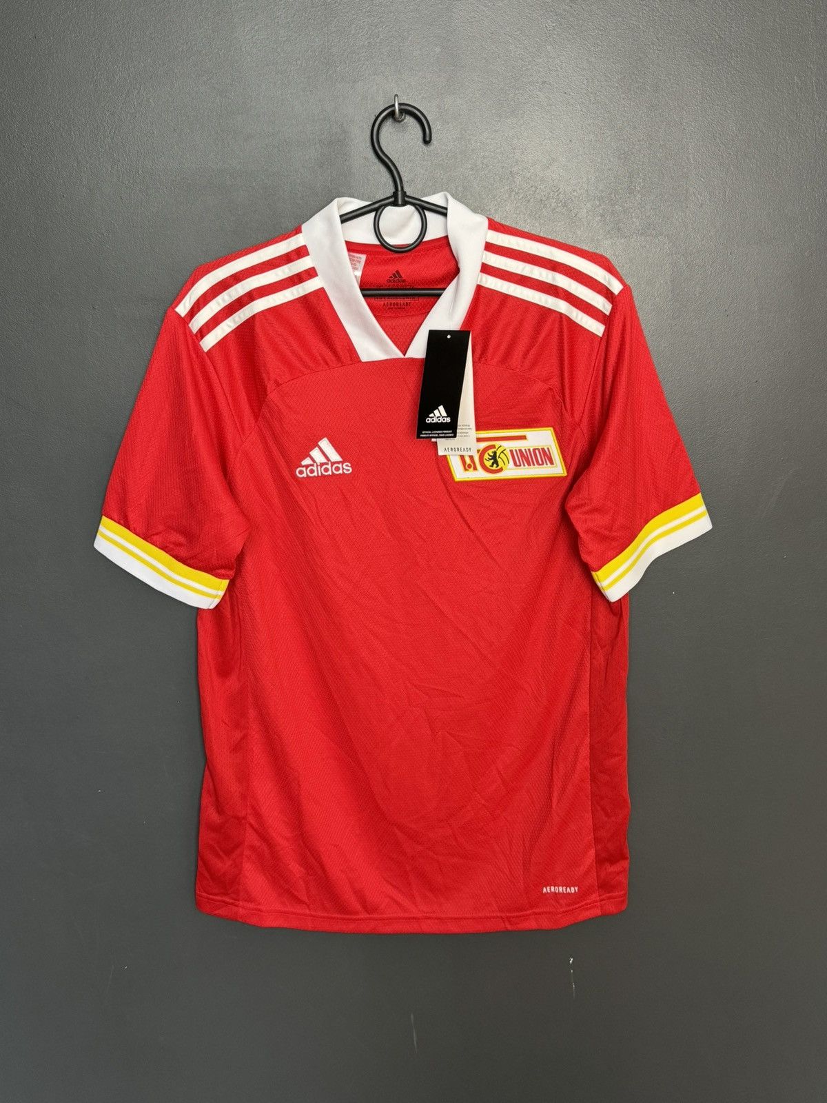 Adidas KIDS New Union Berlin 20/21 Home Football Jersey T-Shirt Size US S / EU 44-46 / 1 - 1 Thumbnail