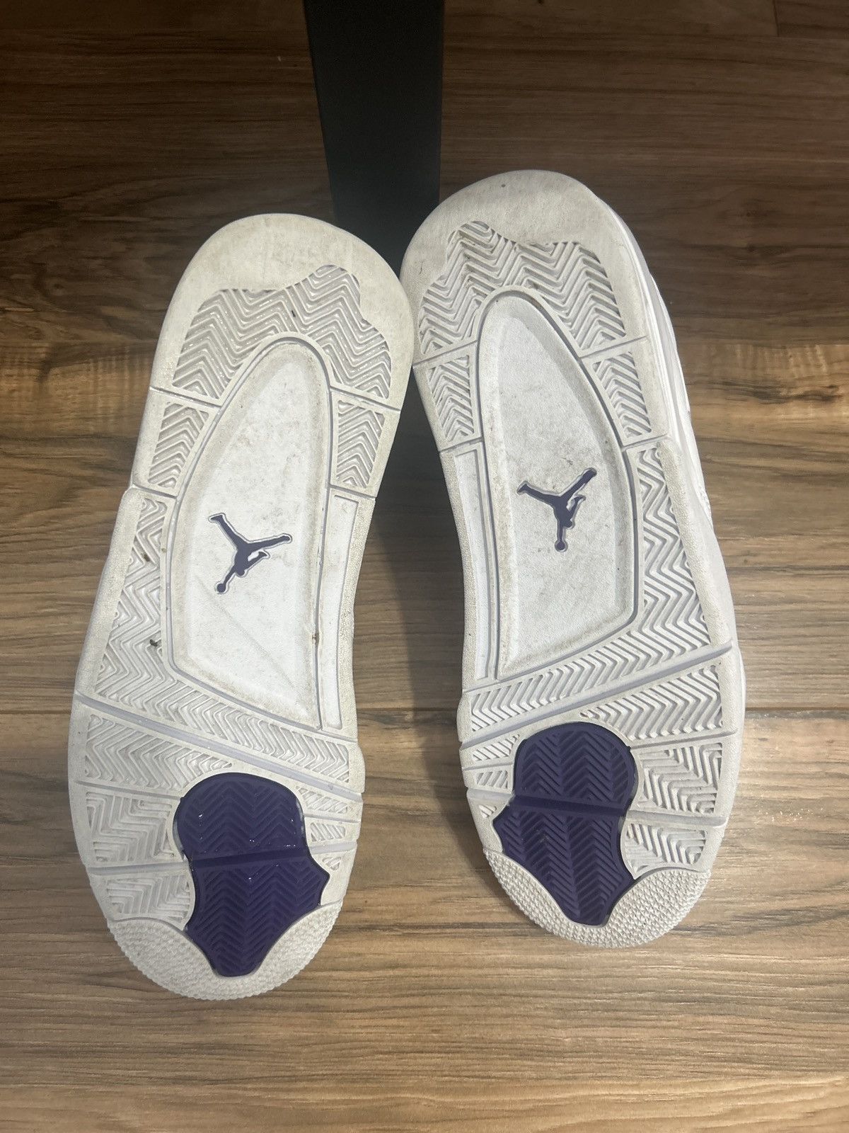 Jordan Retro 4 Metallic Purple