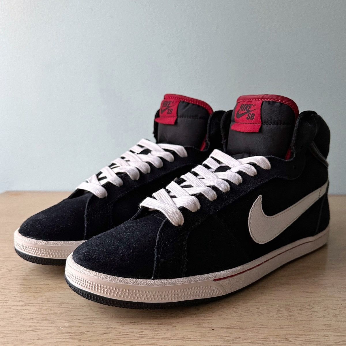 Nike 8 M 9.5 W NIKE ZOOM CLASSIC HIGH SB BLACK WHITE 375450 011 Grailed