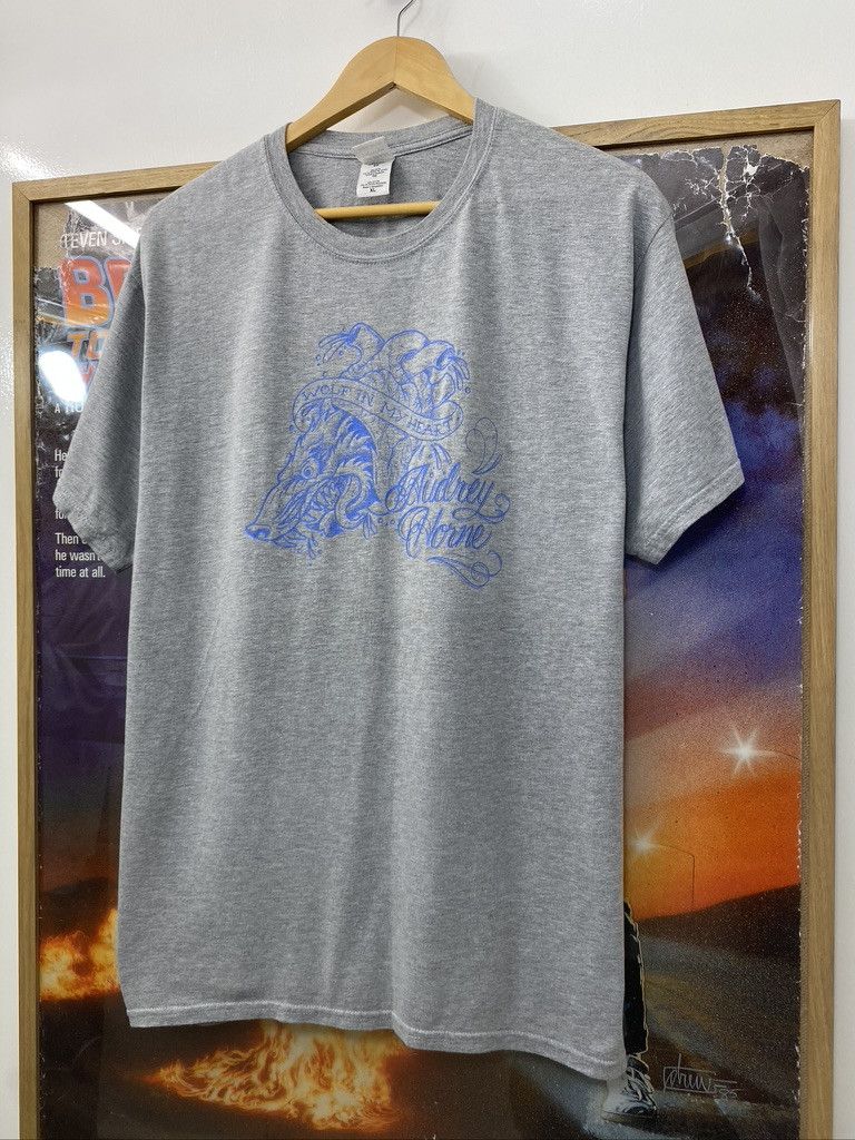 Band Tees × Gildan 2014 Audrey Horne Pure Heavy Album Wolf My Heart Band Tee Size US XL / EU 56 / 4 - 4 Thumbnail