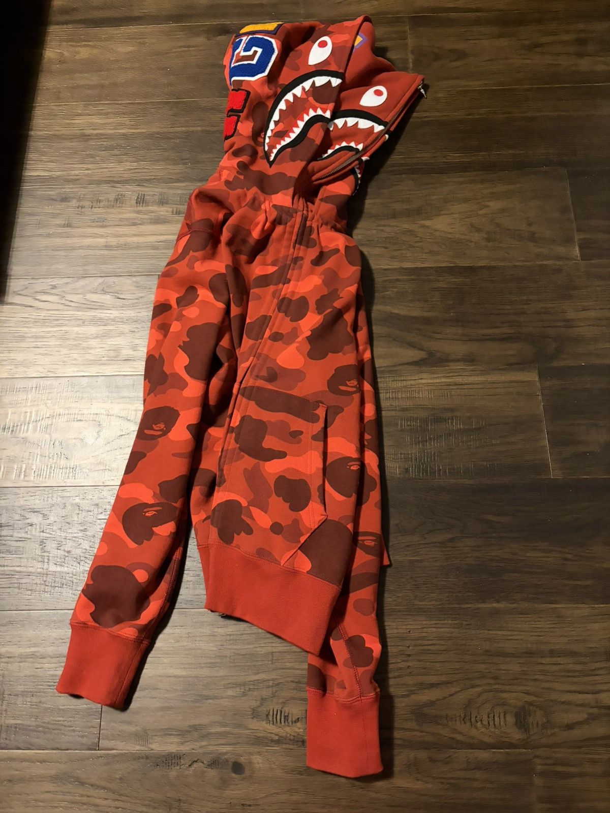 Bape Bape Red Camo Shark Double Hoodie Size US M / EU 48-50 / 2 - 3 Thumbnail