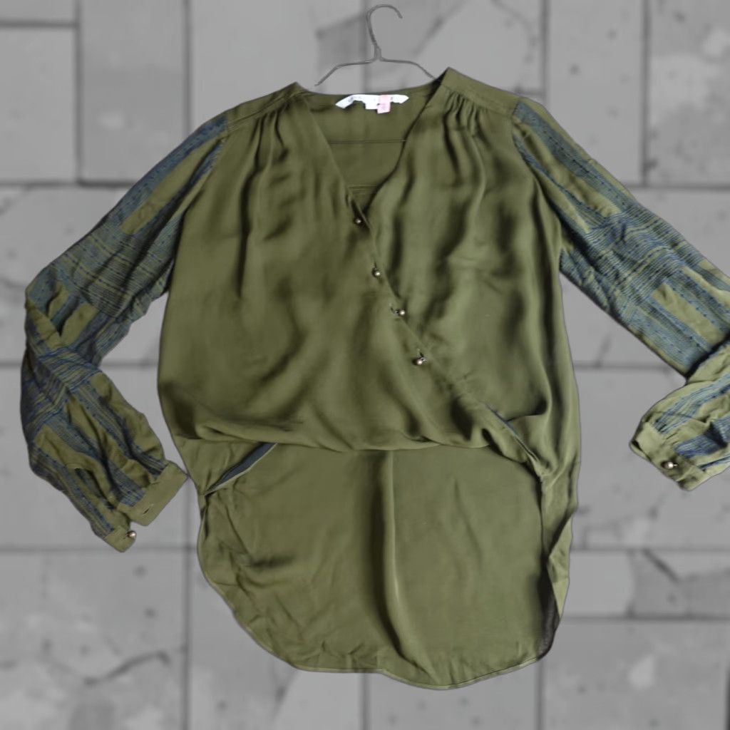 Veronica Beard Veronica Beard Blouse Womens Top 6 Green Surplice Silk Floral Long Sleeve Pullover Regular Size 6 Green Spring Summer Fall Womens Size M / US 6-8 / IT 42-44 - 1 Thumbnail