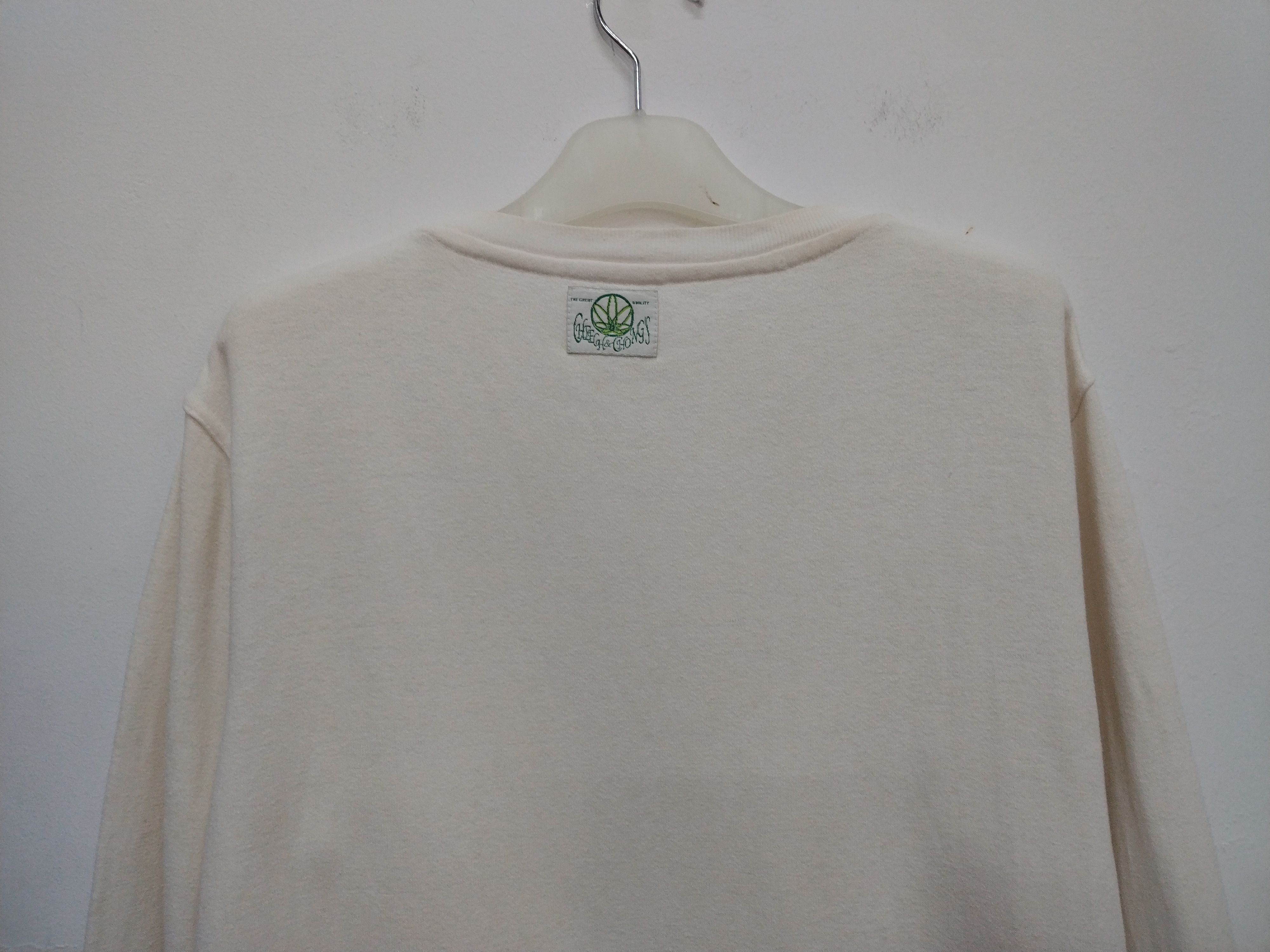 Japanese Brand 💥Awesome cheech & chong's cannabis hemp crewneck sweatshirt Size US L / EU 52-54 / 3 - 10 Thumbnail