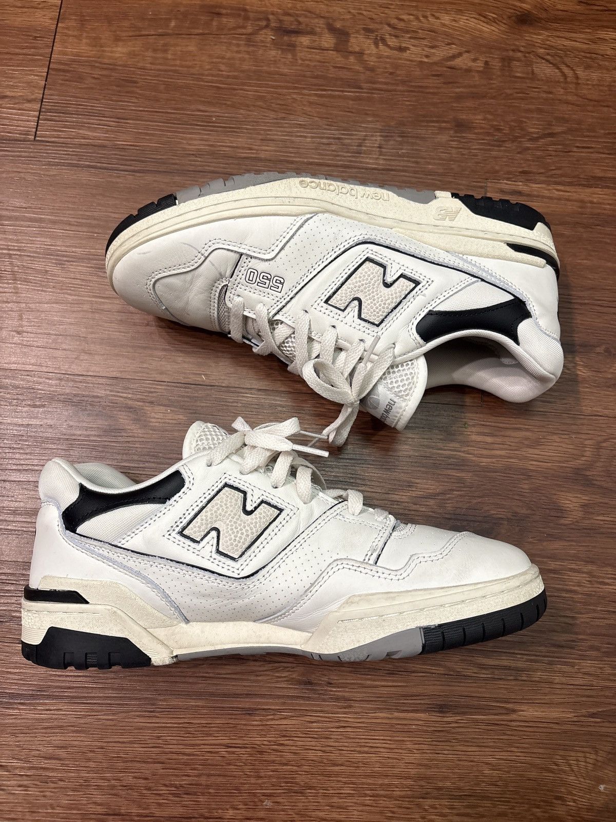 New Balance NEW BALANCE 550 Size US 10 / EU 43 - 2 Thumbnail