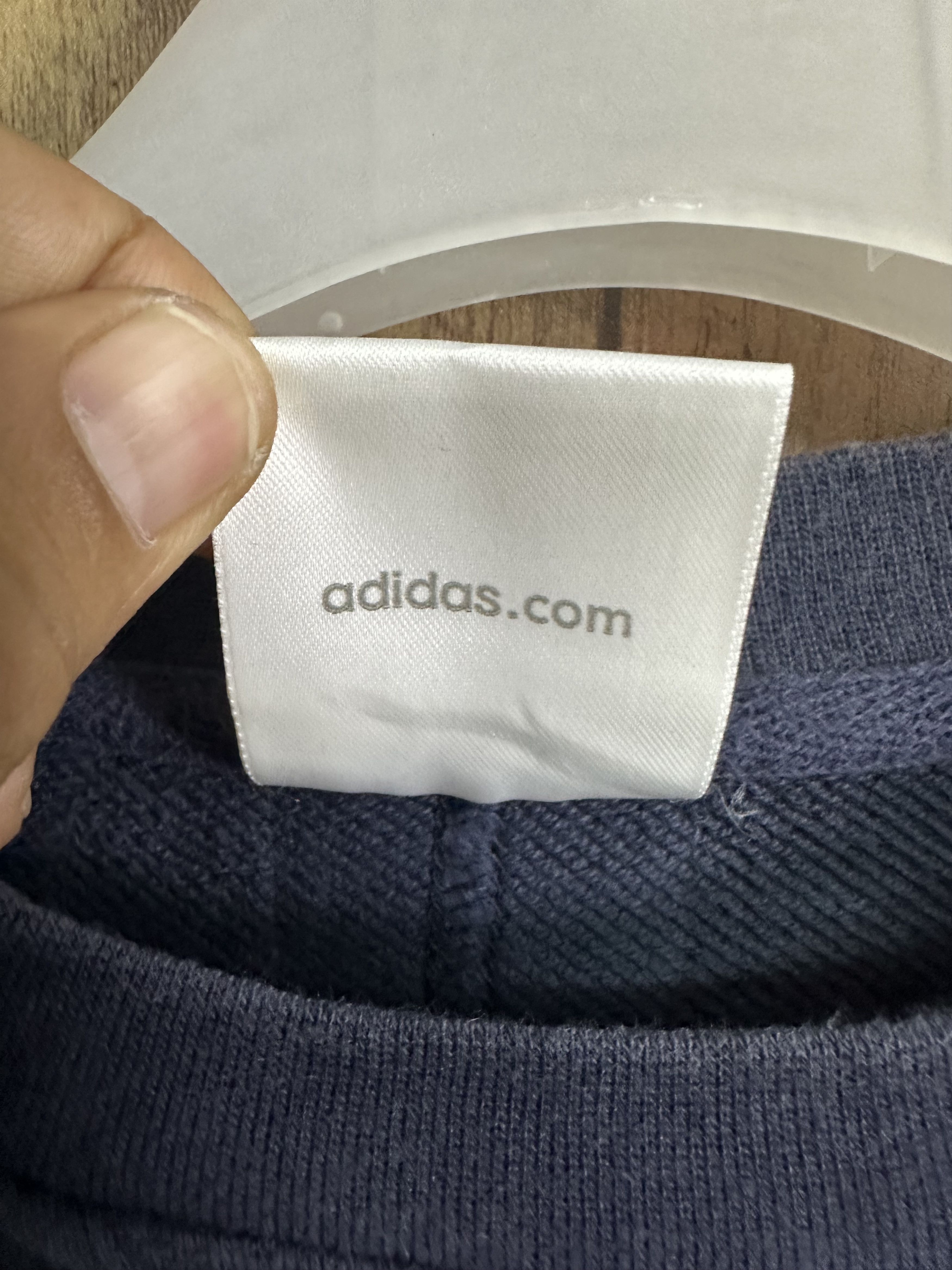 Adidas Adidas Crewneck Vintage Sweatshirt A333 Size US L / EU 52-54 / 3 - 10 Thumbnail