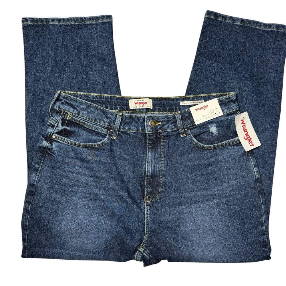 Wrangler NWT New Wrangler High Rise True Straight Crop Jeans Size 31 Size 31" - 3 Thumbnail