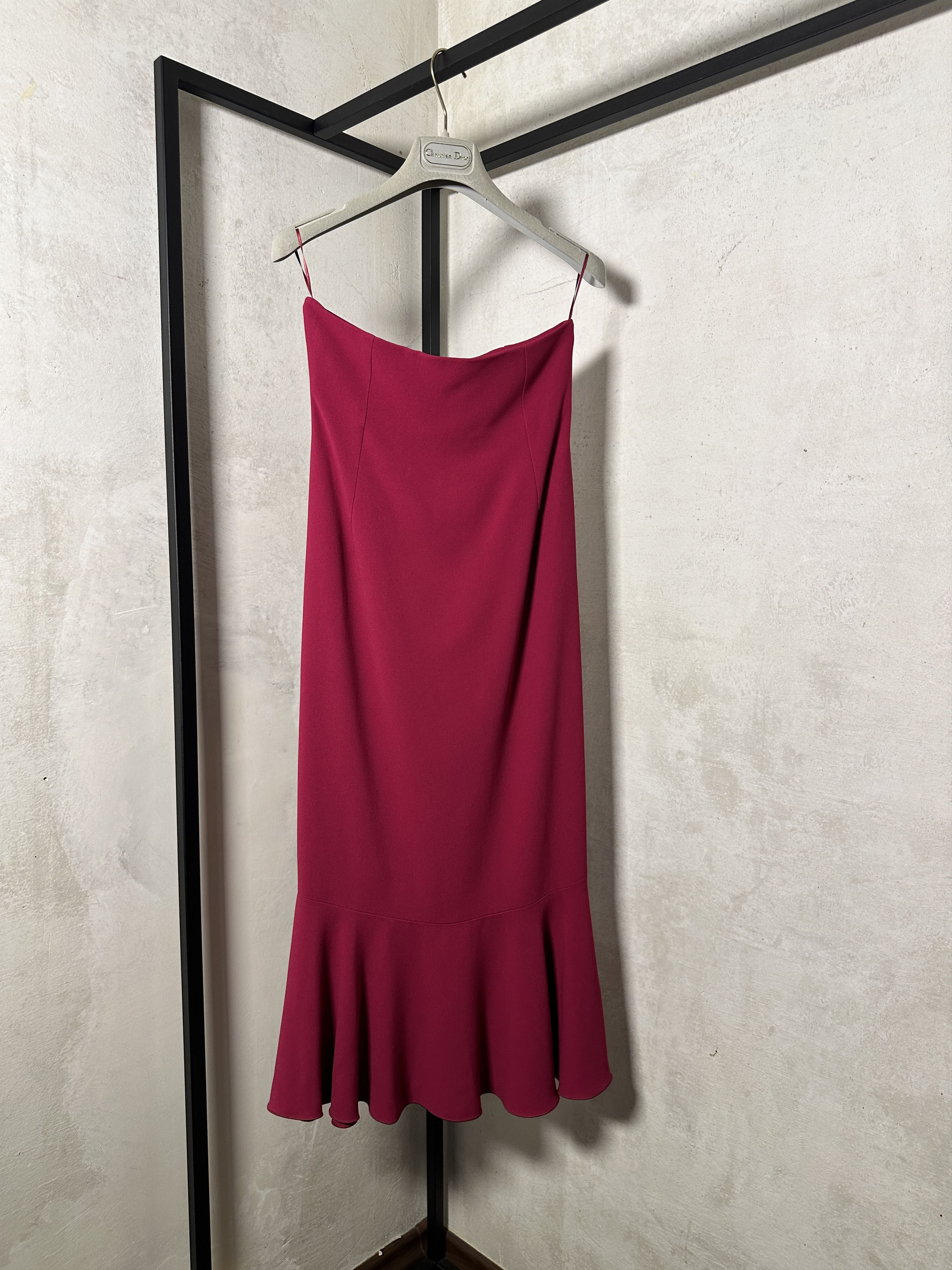 Dolce & Gabbana Dolce & Gabbana Ruffle Hem Cady Pencil Skirt In Raspberry Size 27" / US 4 / IT 40 - 2 Thumbnail