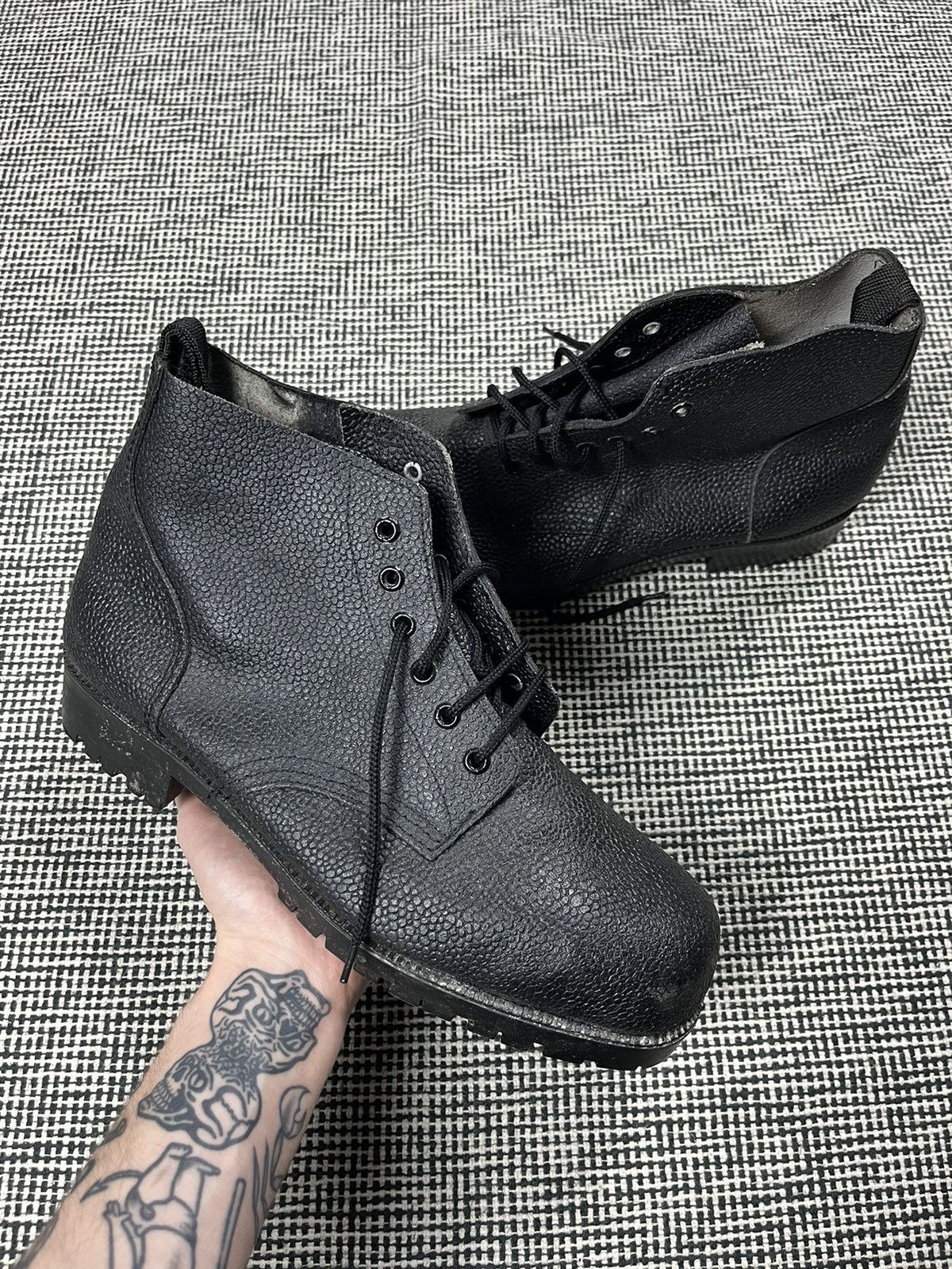 Vintage vintage 80s heavy worker boots steel toe square front combat Size US 9 / EU 42 - 2 Thumbnail
