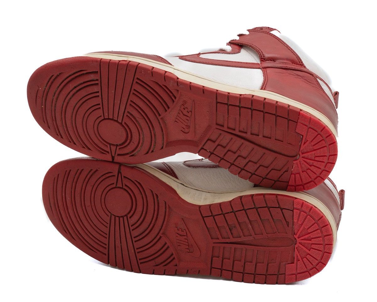 Nike NIKE Dunk High 2009 White / Varsity Red Size US 8.5 / EU 41-42 - 6 Thumbnail