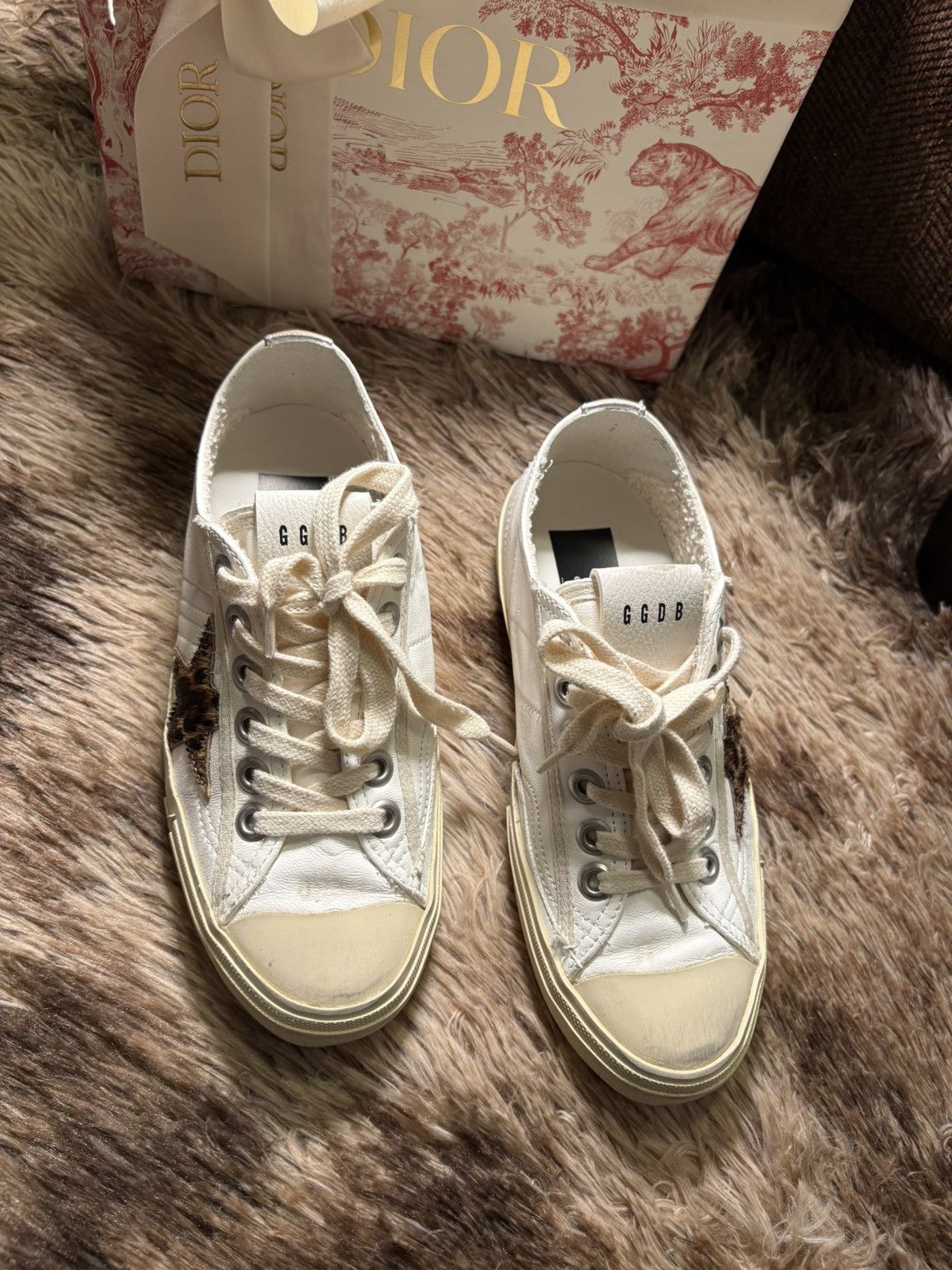 Golden Goose Golden Goose V-Star 2 leopard pattern Size US 5 / IT 35 - 2 Thumbnail