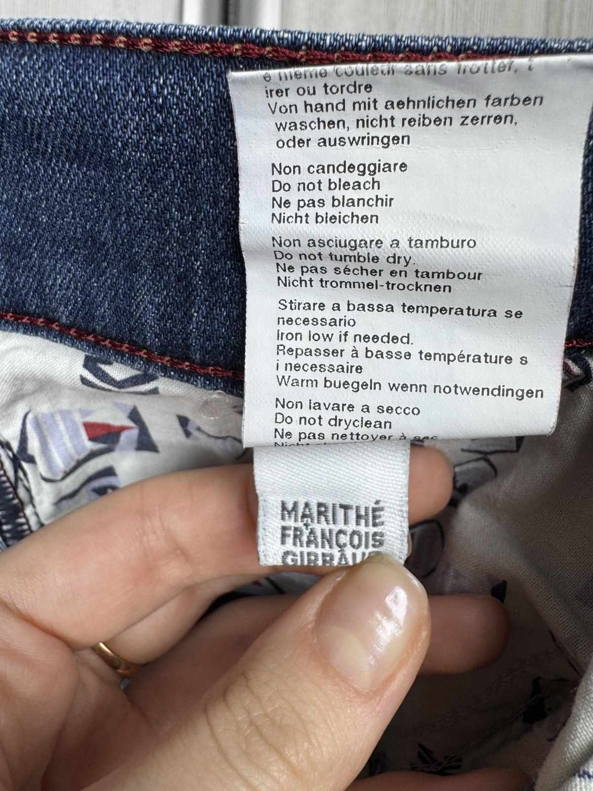 Marithe + Francois Girbaud Le jean devMarithe Francois Girbaud blue faded denim pants Size 30" / US 8 / IT 44 - 17 Thumbnail
