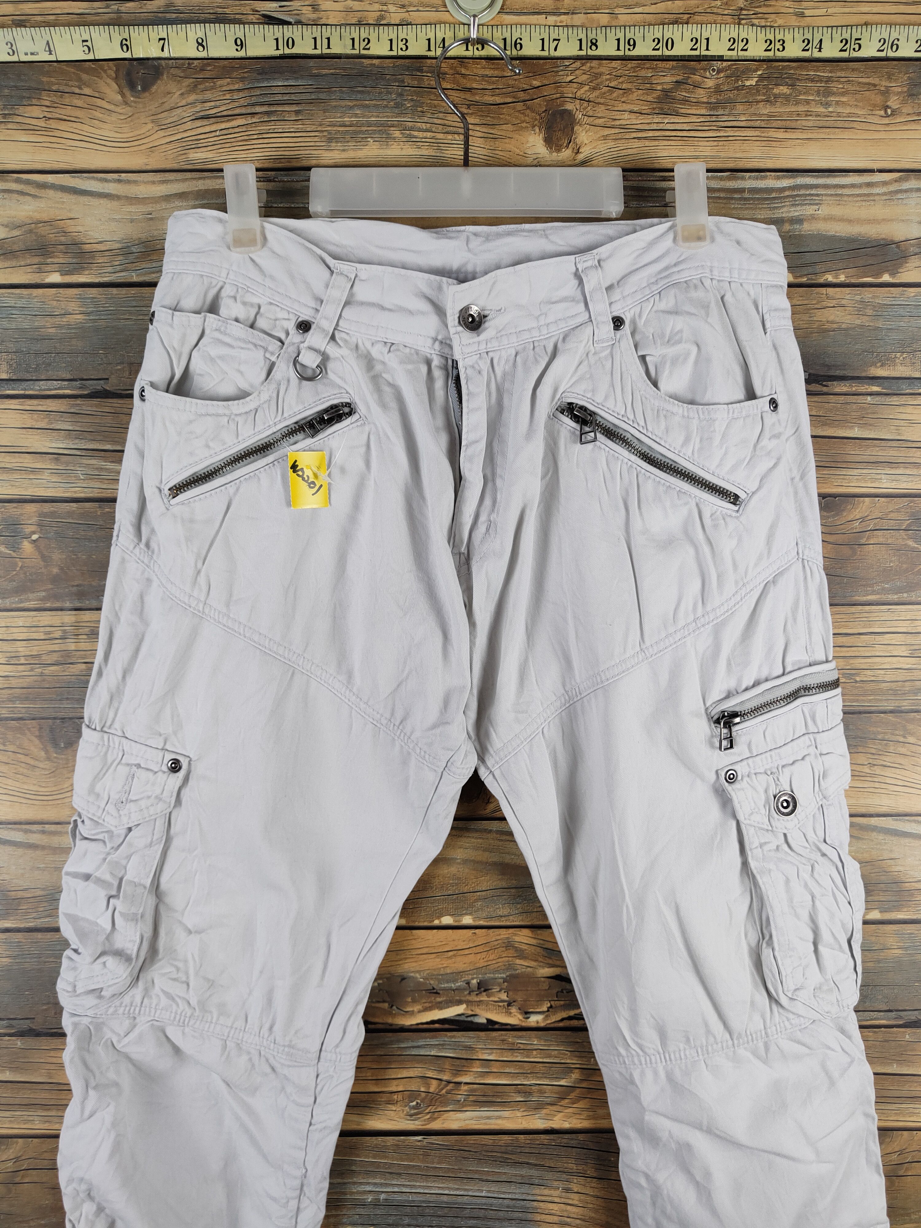 semanticdesign Semantic Design White Multipocket Cargo Pants #W2201 Size US 32 / EU 48 - 2 Thumbnail