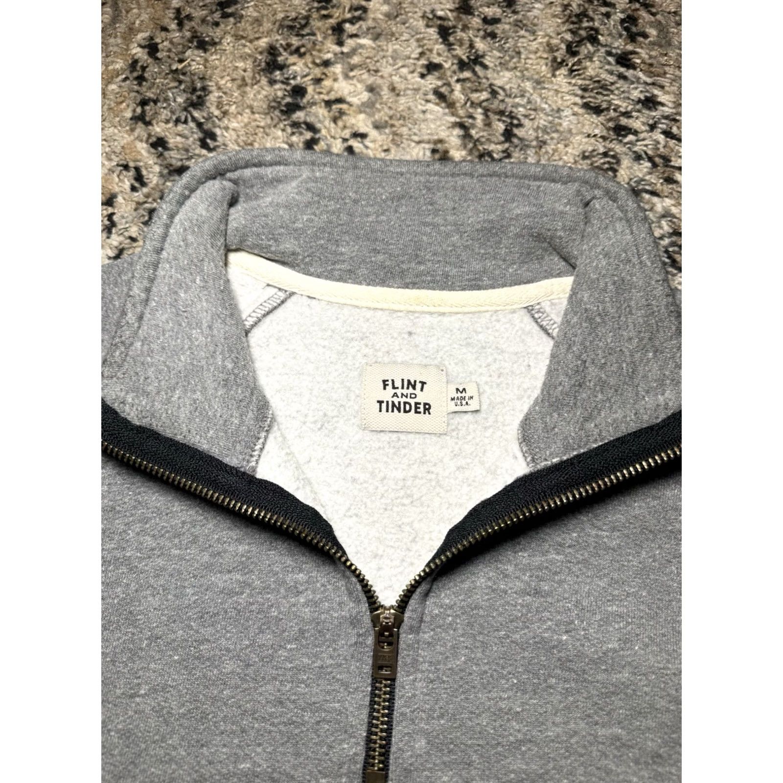 Flint And Tinder Flint and Tinder Sweatshirt Pullover 1/4 Zip M Gray Fleece Long Sleeve Zip Solid Men's Regular Size Medium 10-Year Y2K Sports Outdoor Classic Size US M / EU 48-50 / 2 - 2 Thumbnail