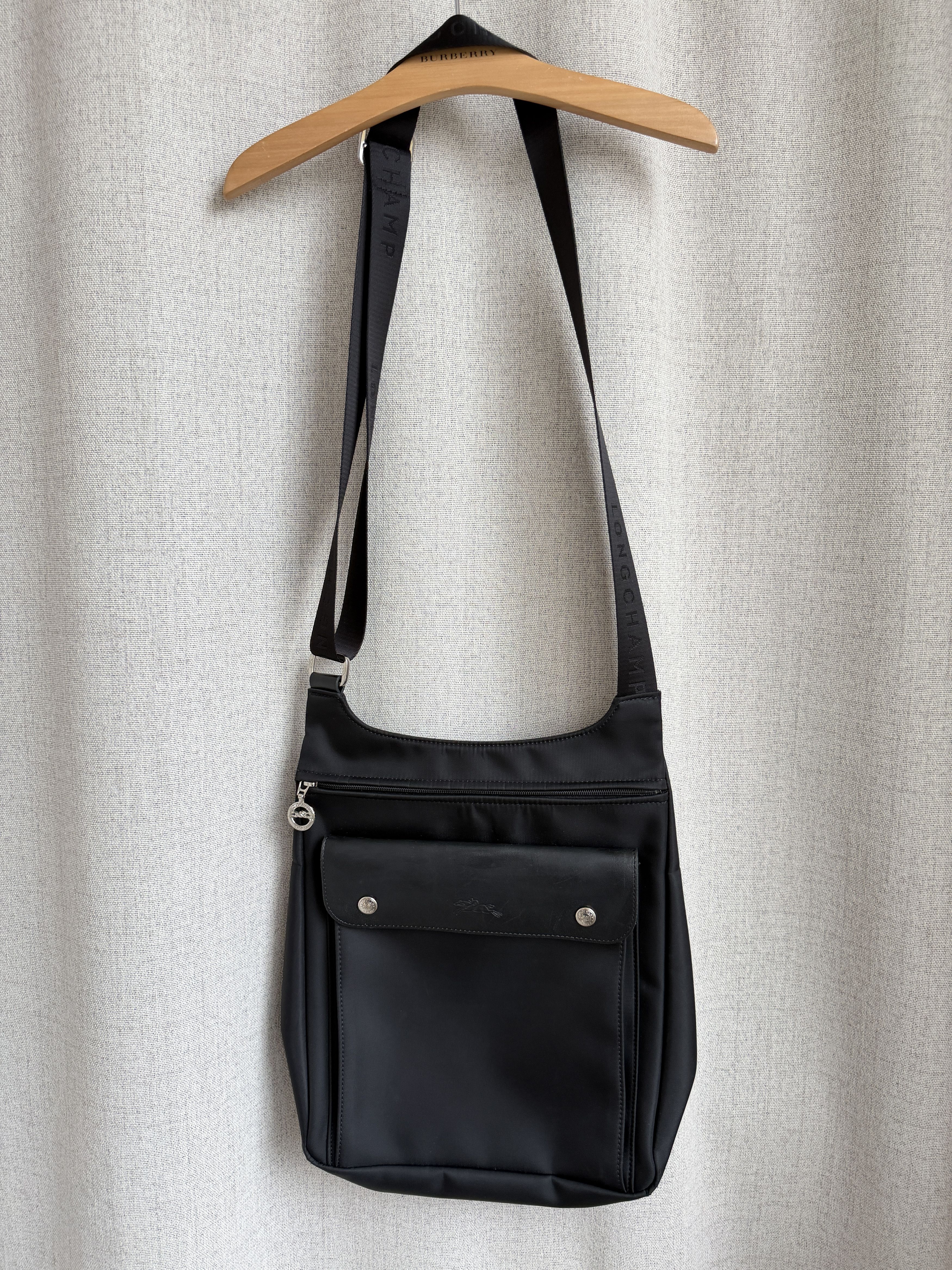 Longchamp Vintage Longchamp Black Nylon Crossbody Messenger Bag Size ONE SIZE - 3 Thumbnail