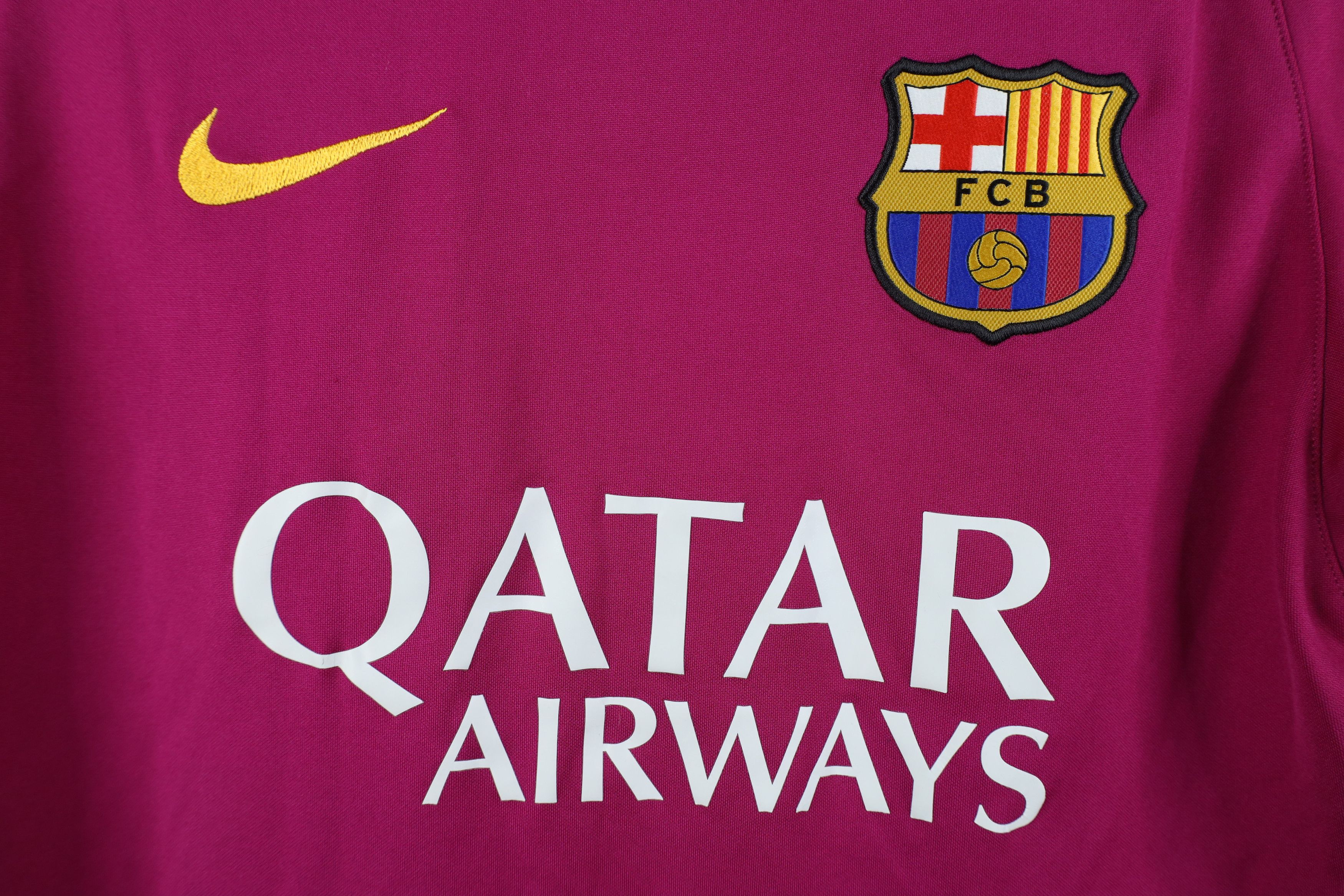 Nike Nike FC Barcelona Soccer Jersey Shirt Training Purple Size US M / EU 48-50 / 2 - 4 Thumbnail