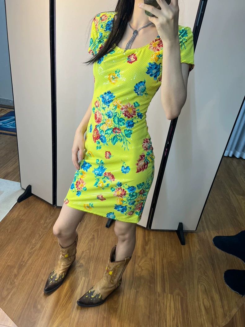 Kenzo KENZO Bright petals with a waist vase and a dress Size XS / US 0-2 / IT 36-38 - 4 Thumbnail