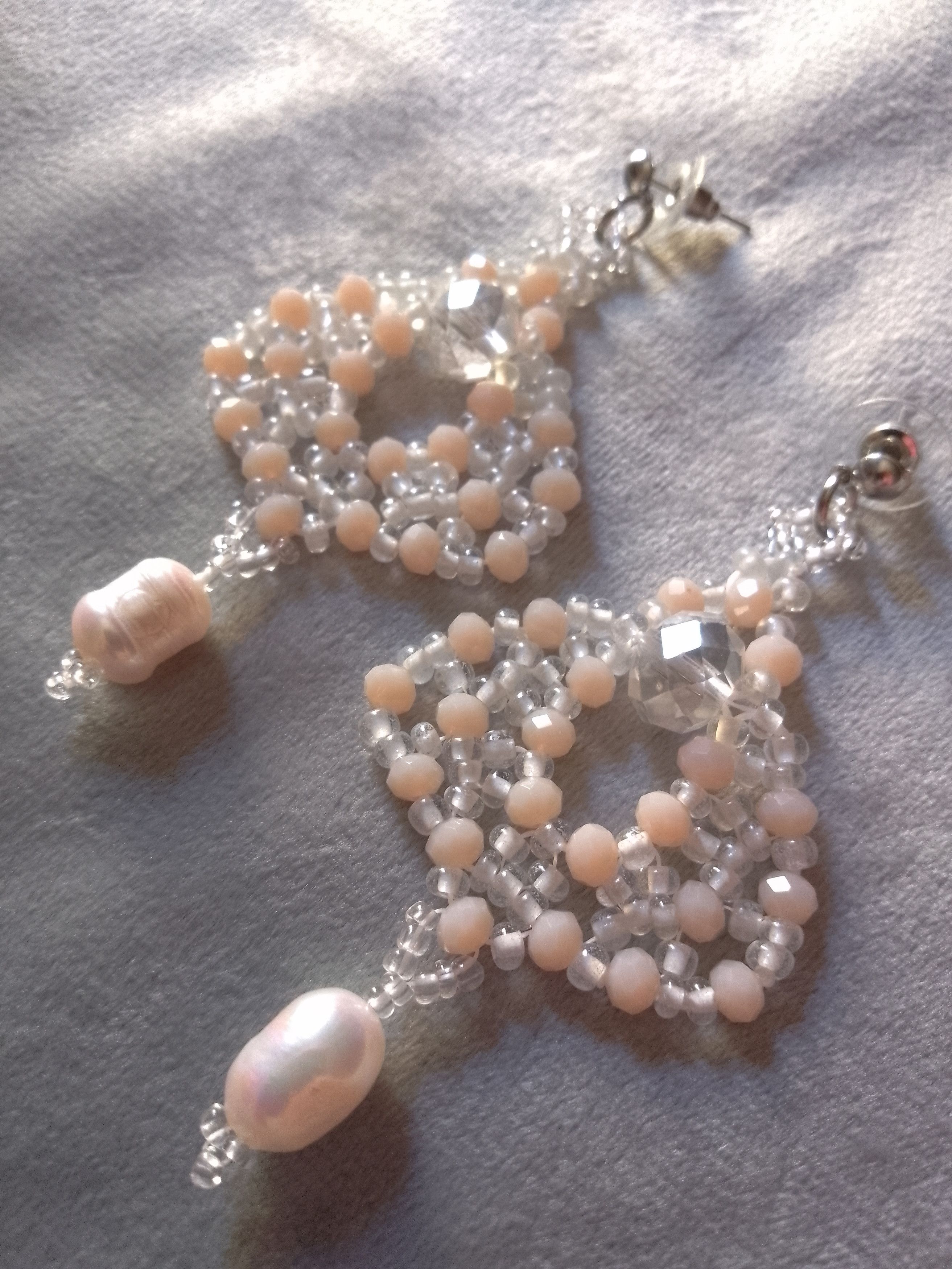 Handmade Elegant Earrings with Fresh water pearls and crystal Size ONE SIZE - 3 Thumbnail