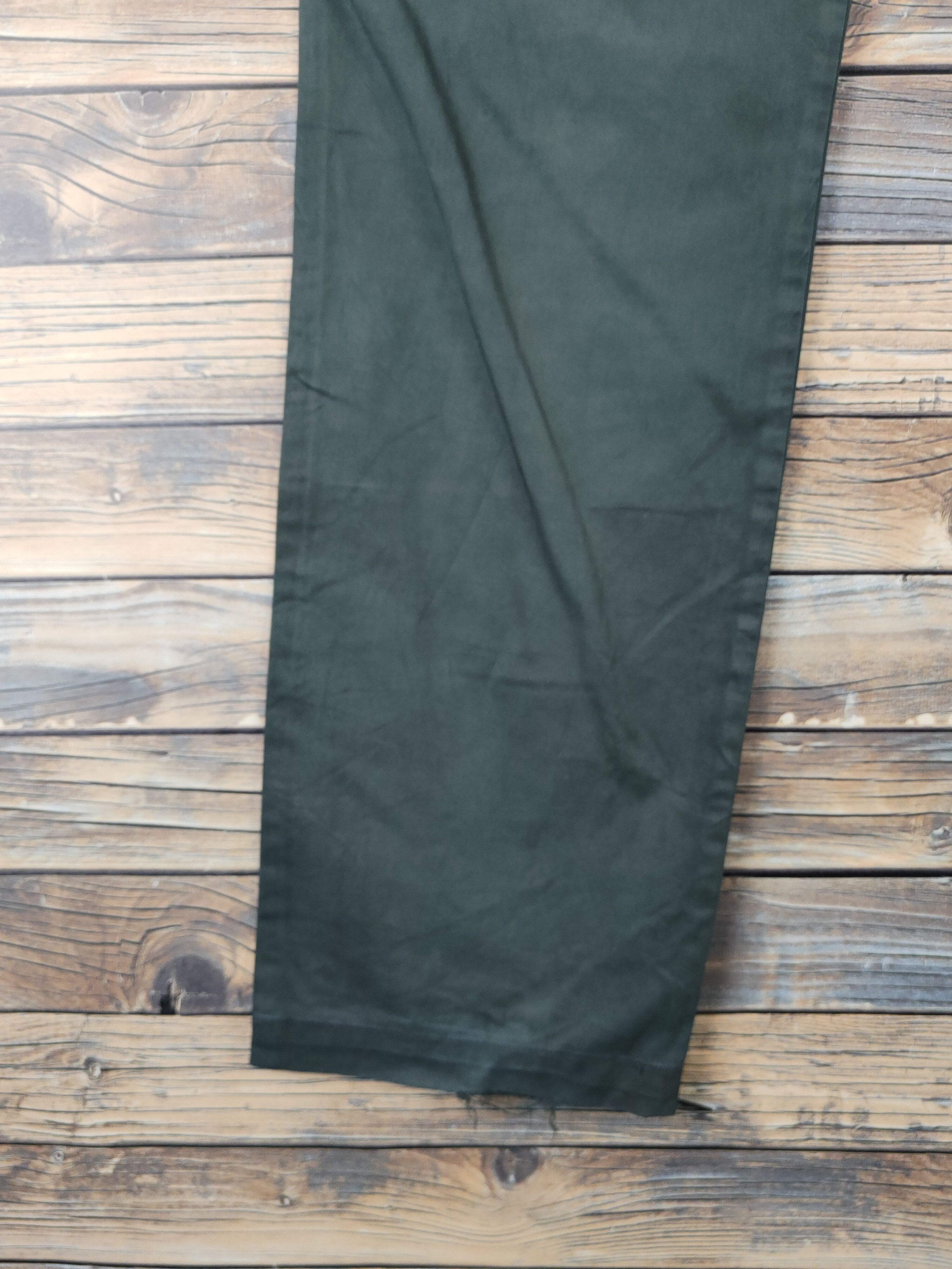 Japanese Brand DLL Uniqlo Green Multipocket Tactical Cargo Pants #239 Size US 35 - 9 Thumbnail