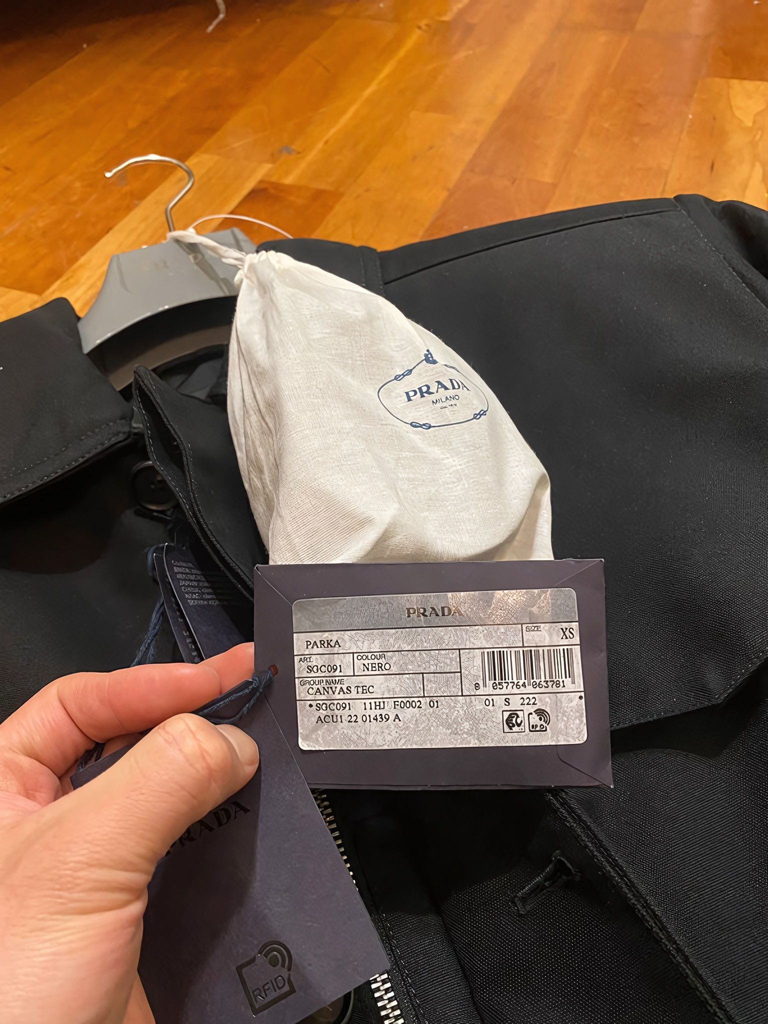 Prada A/W 2022 RUNWAY TRENCH COAT BY RAF SIMONS Size US XS / EU 42 / 0 - 12 Thumbnail