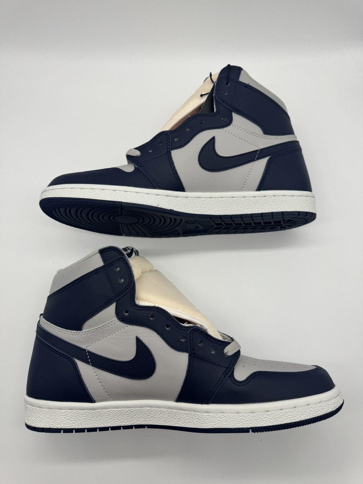 Jordan Brand × Nike Nike Air Jordan 1 Retro '85 High Georgetown Size US 10.5 / EU 43-44 - 3 Thumbnail