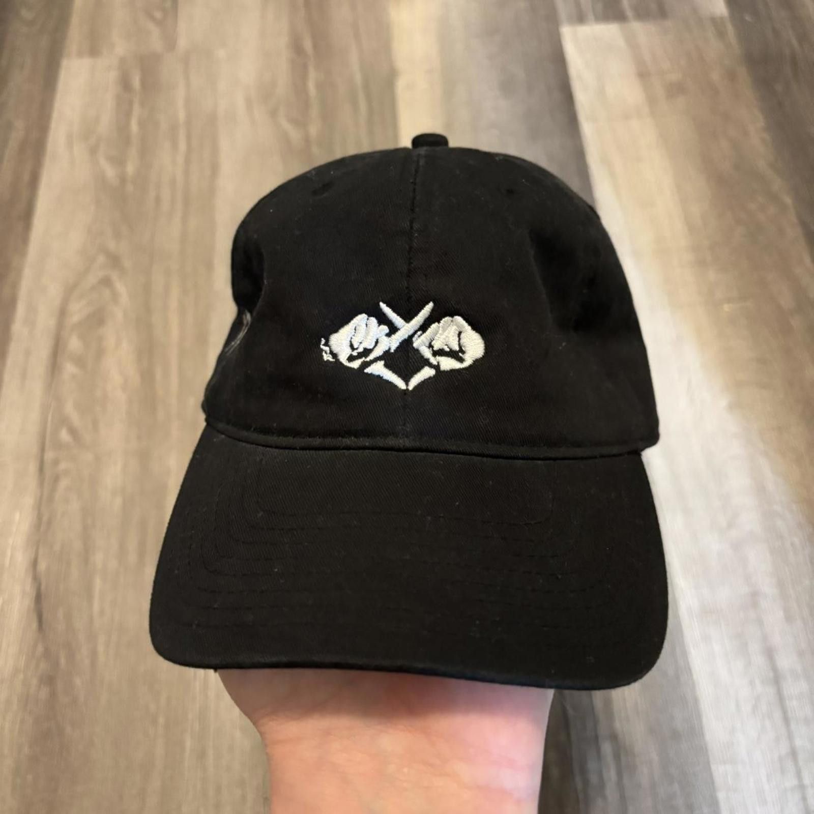Other rare the weeknd xo hands strap back hat OS Size ONE SIZE - 1 Thumbnail