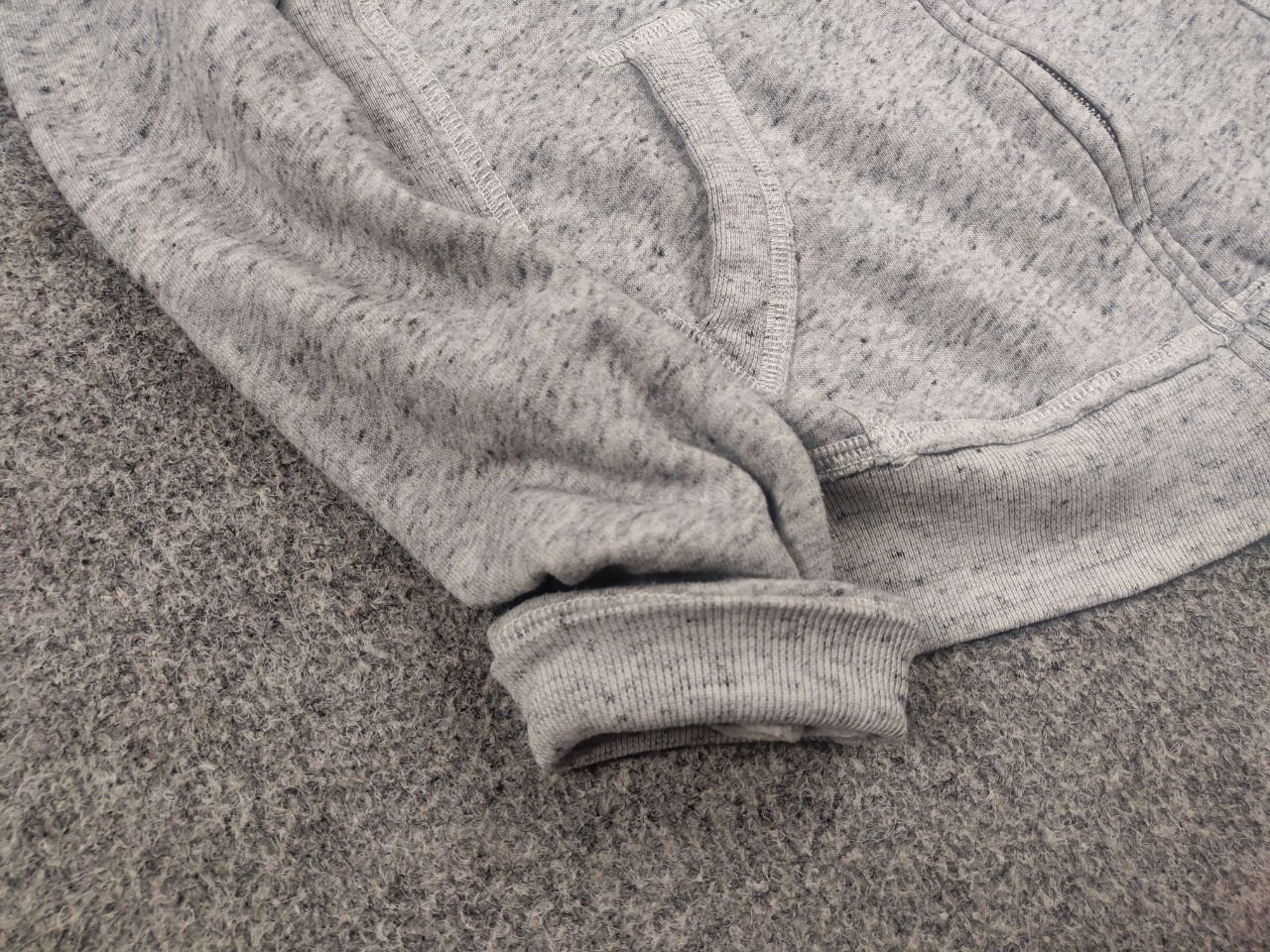 Abercrombie & Fitch Abercrombie Vintage Y2K crazy fur zip Hoodie if six was nine Size XS / US 0-2 / IT 36-38 - 5 Thumbnail