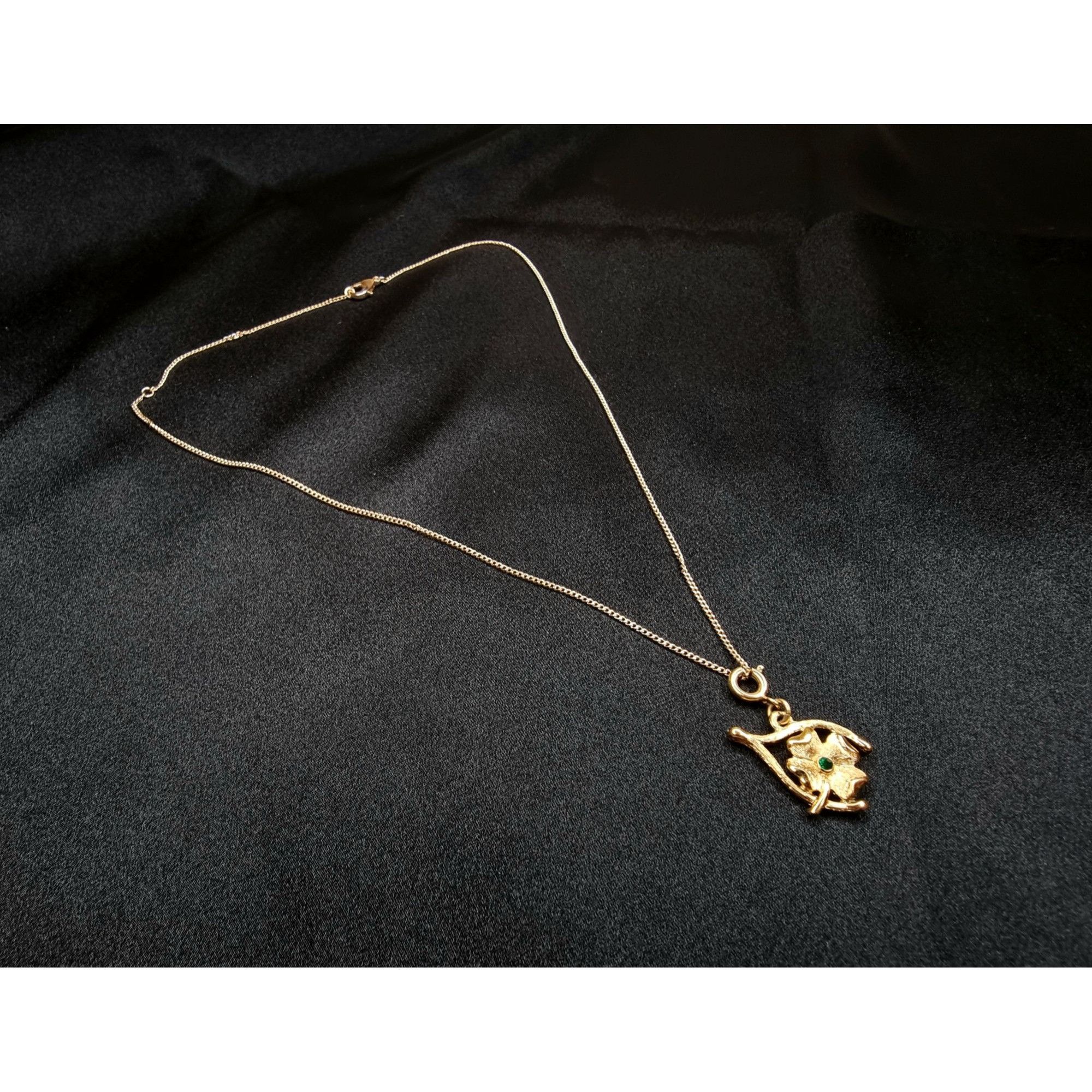 Monet Vintage Monet Gold-Tone Necklace With Cloverleaf Pendant & G Size ONE SIZE - 4 Thumbnail
