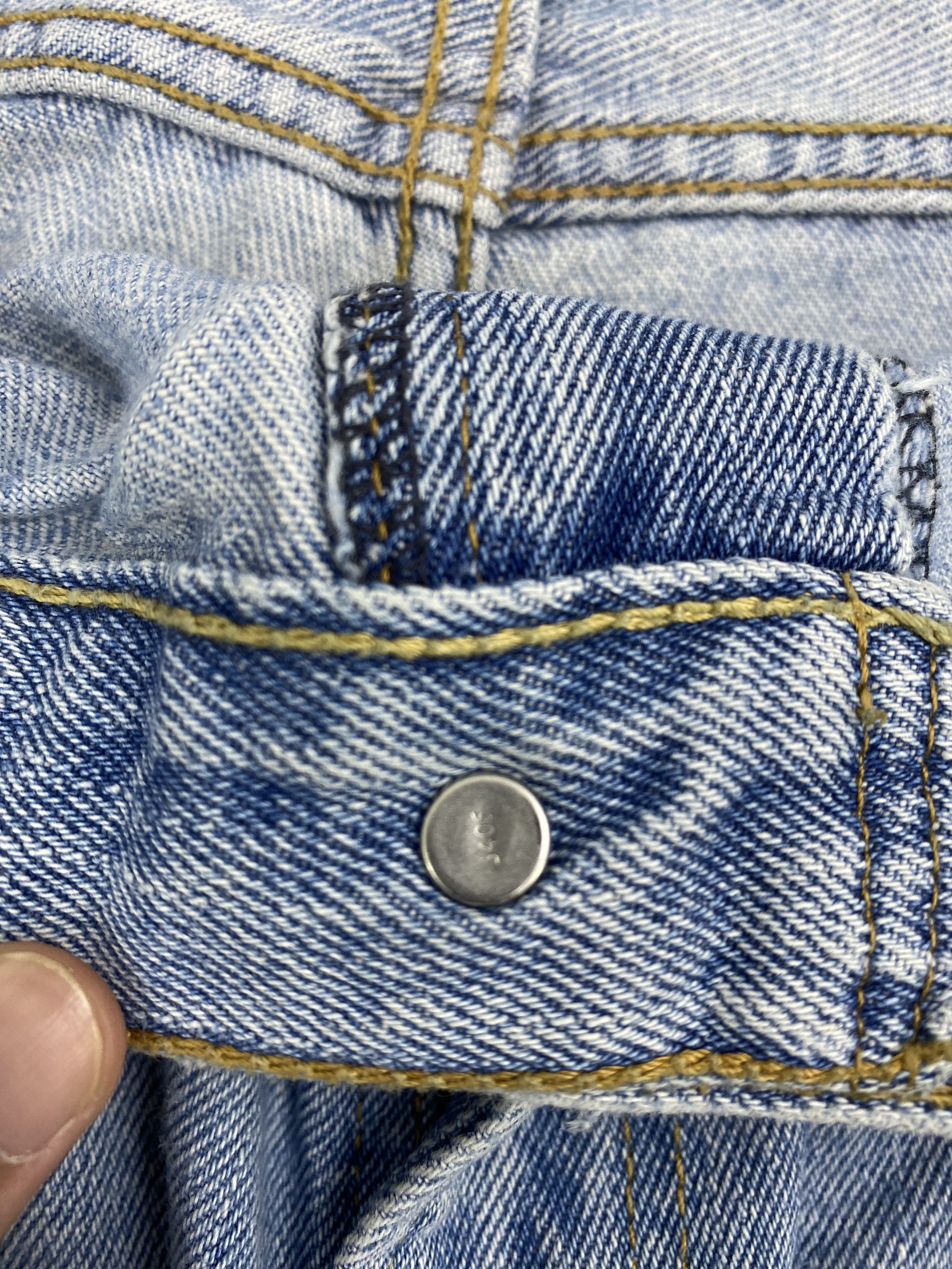Levi's × Vintage Vintage Levis 550 Light Blue Jeans Size US 36 / EU 52 - 11 Thumbnail