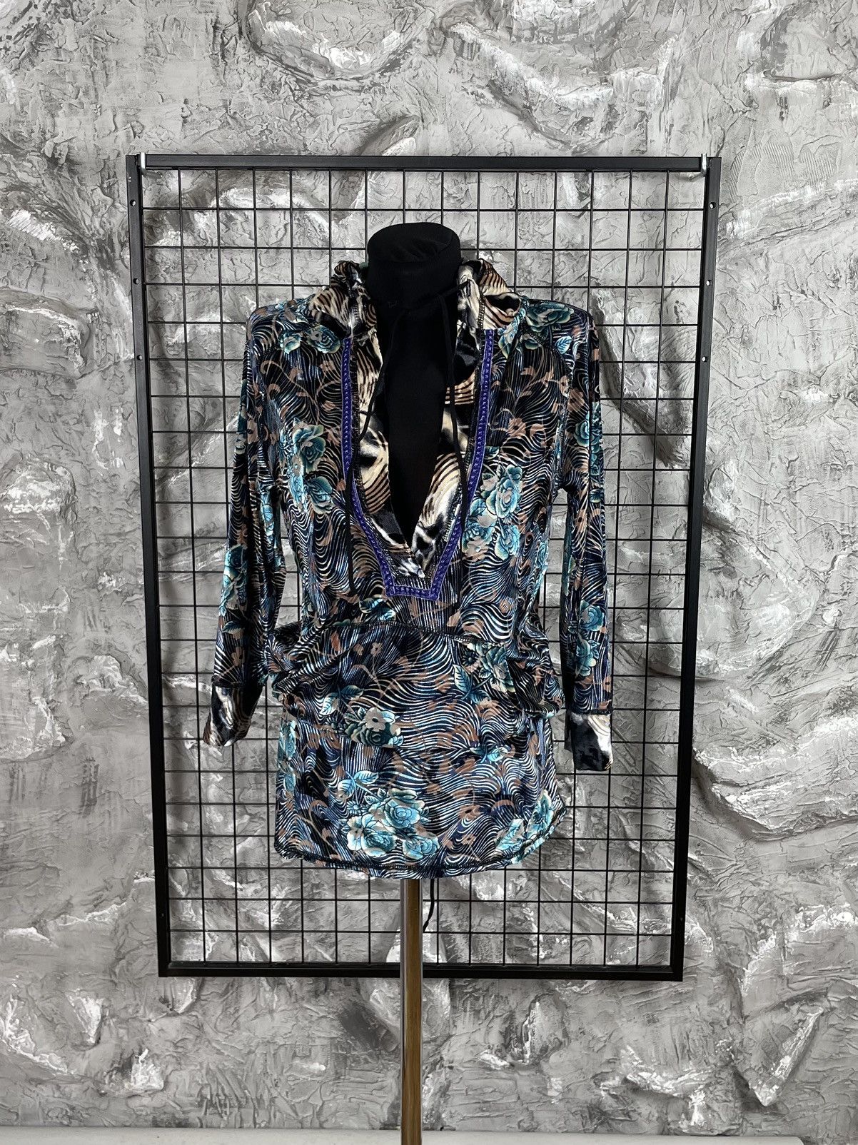 Custo Barcelona Custo Barcelona Y2K 2000s Rare Top JPG Juicy Couture Style Size S / US 4 / IT 40 - 12 Thumbnail