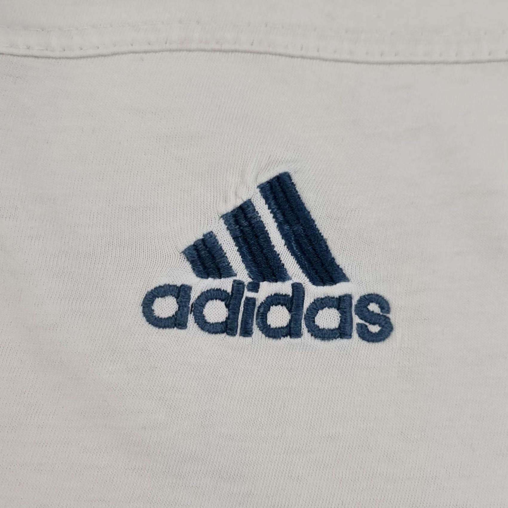 Adidas adidas Mens T Shirt Ivory XL Vintage Tee 90s Logo Crew Neck Short Sleeve Sports Mens Vintage XL Ivory Adidas Shirt 90s Size US XL / EU 56 / 4 - 5 Thumbnail