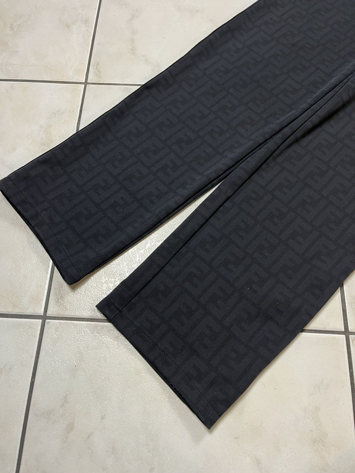 Designer × Fendi × Vintage Vintage Fendi monogram full print casual pants trousers logo Size 33" - 7 Thumbnail